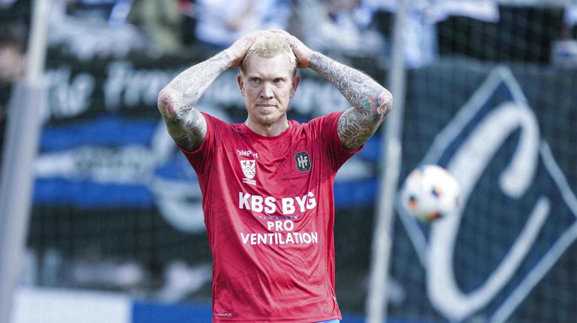 Simon Makienok stopper karrieren. 