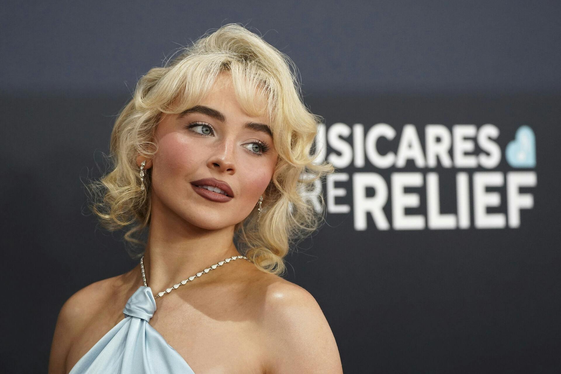 Det er ikke utænkeligt, at Sabrina Carpenters nye album er inspireret af ekskæresten.