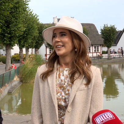 Hør dronning Marys ord om prinsesse Isabellas t-shirt.