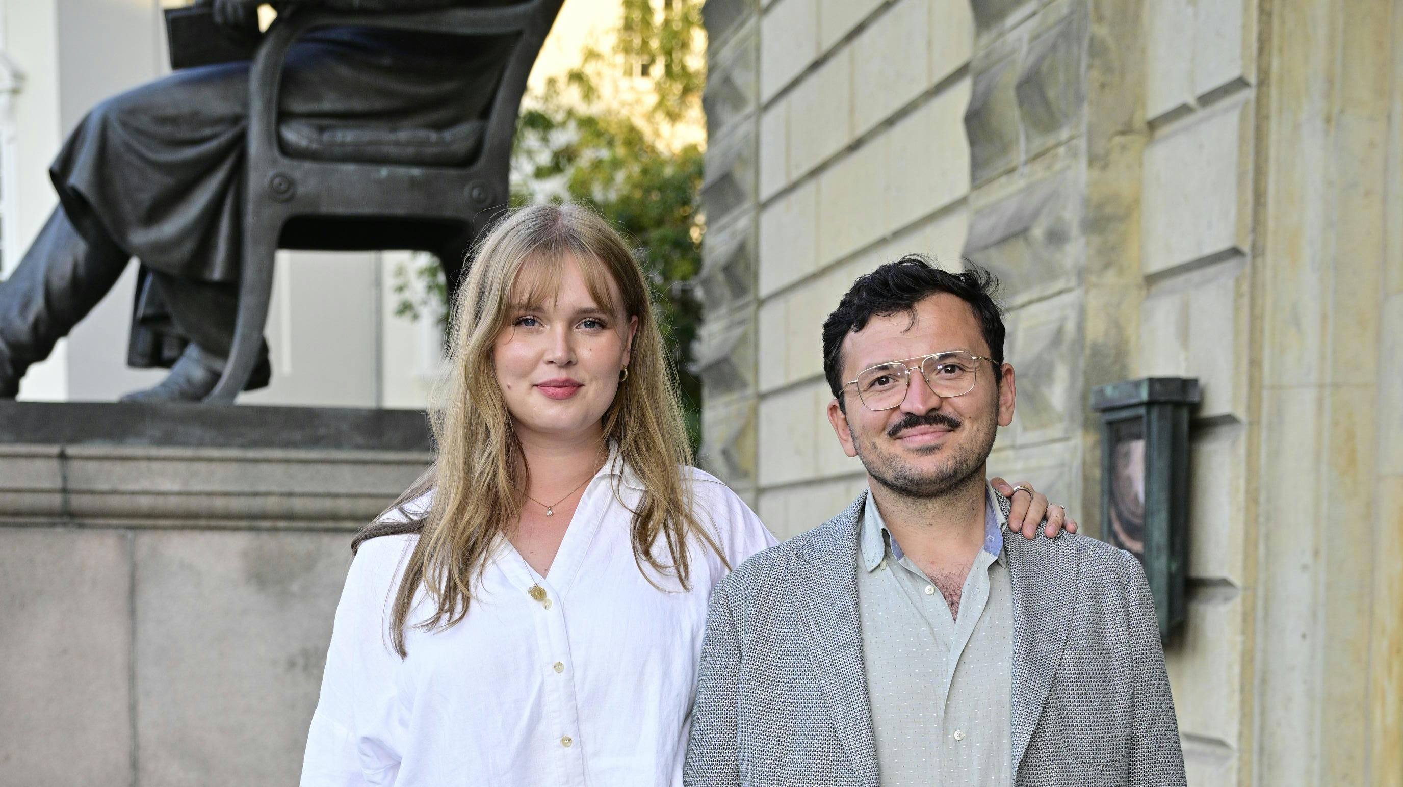 Umut Sakarya med konen Johanne Havshøj.