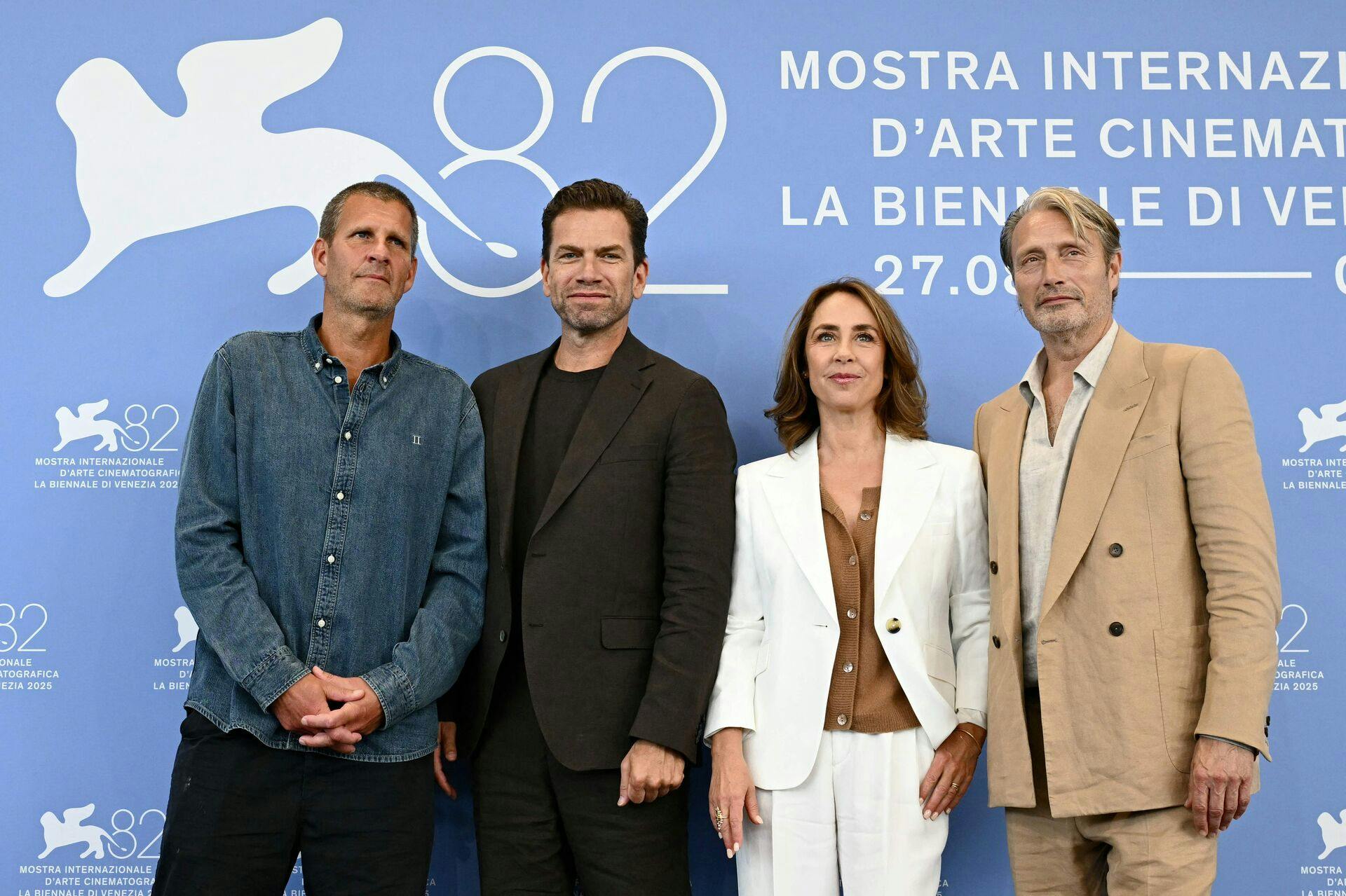 "Den danske viking"-instruktøren Anders Thomas Jensen havde inviteret Nikolaj Lie Kaas, Sofie Gråbøl og Mads Mikkelsen med til Venedig.