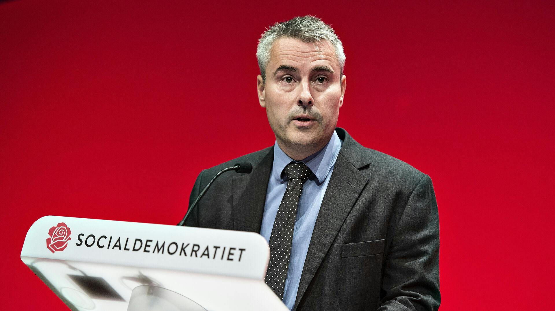 Henrik Sass Larsen er tidligere folketingspolitiker og minister for Socialdemokratiet.