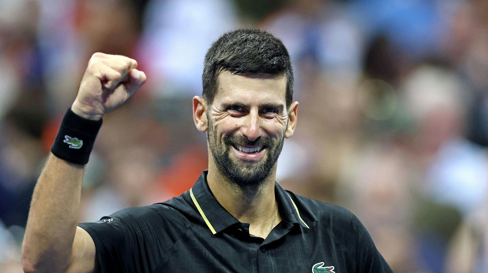 Novak Djokovic er den ældste mand, der har spillet sig i kvartfinalerne ved samtlige Grand Slams på et år.