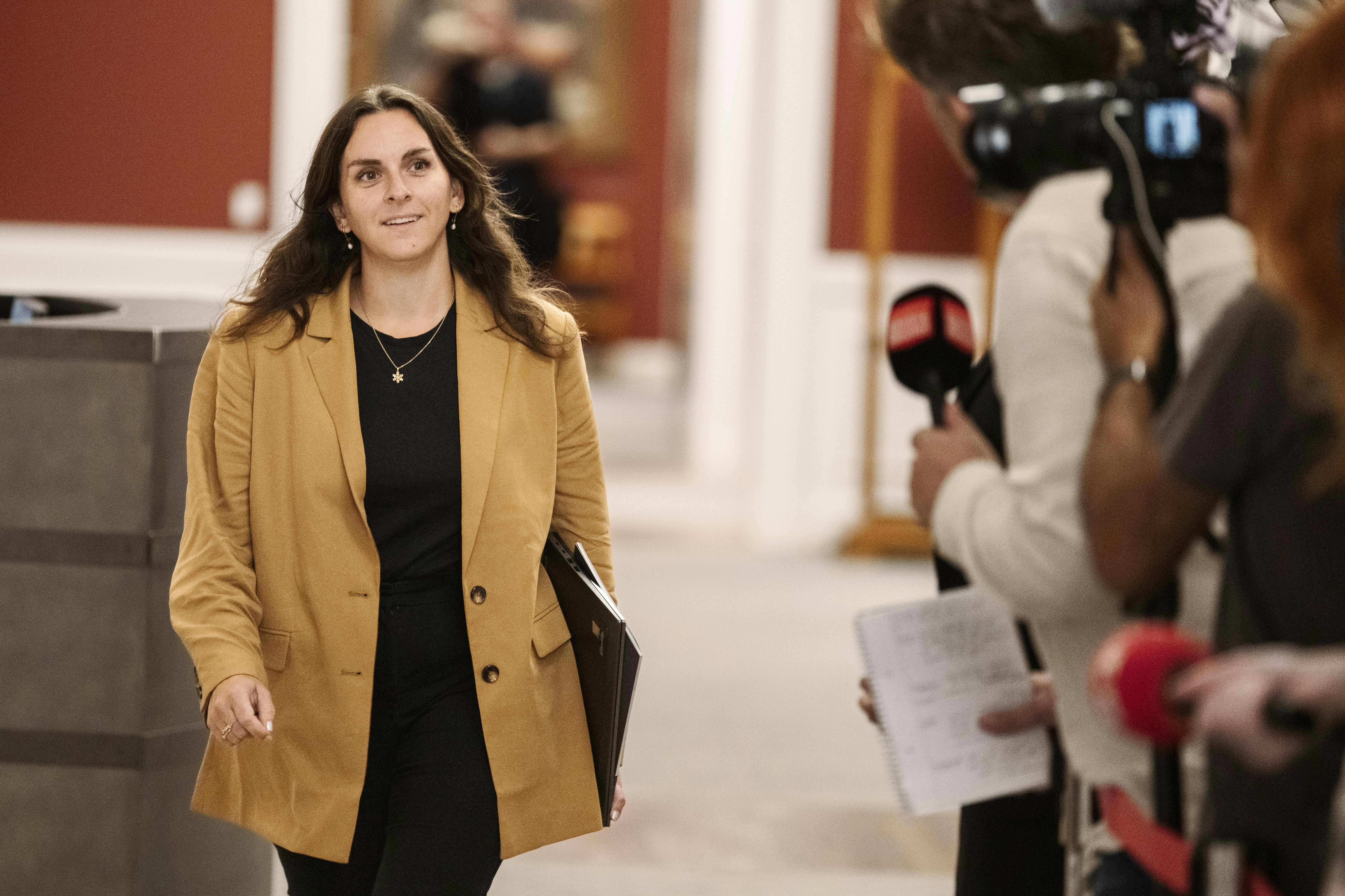 Monica Rubin (M) ankommer til Moderaternes gruppemøde på Christiansborg tirsdag den 24. september 2024.