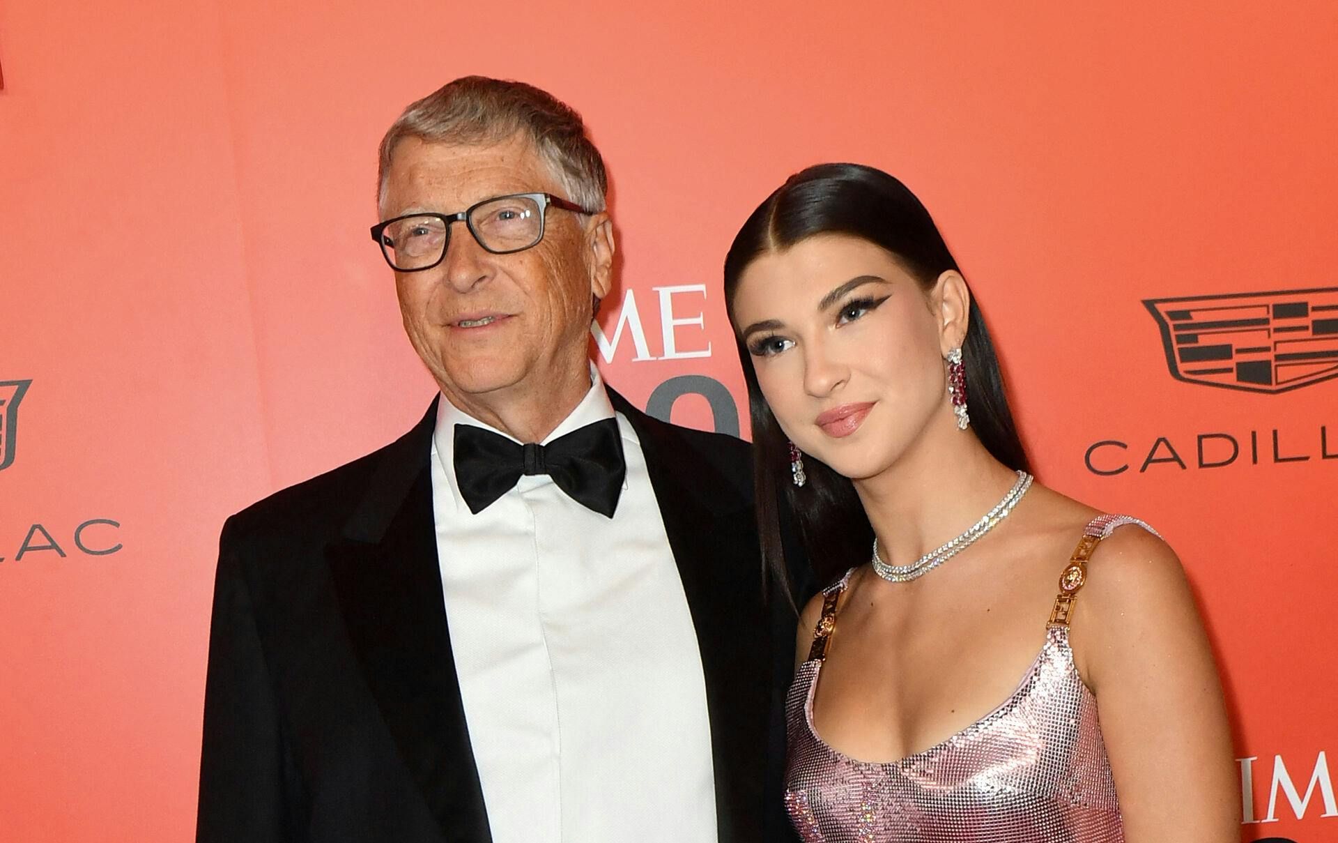 Bill Gates kan ikke længere kalde Arthur Donald for sin "svigersøn". For Bill Gates' yngste datter - Phoebe - er ikke længere sammen med Arthur. I stedet dater hun en anden.