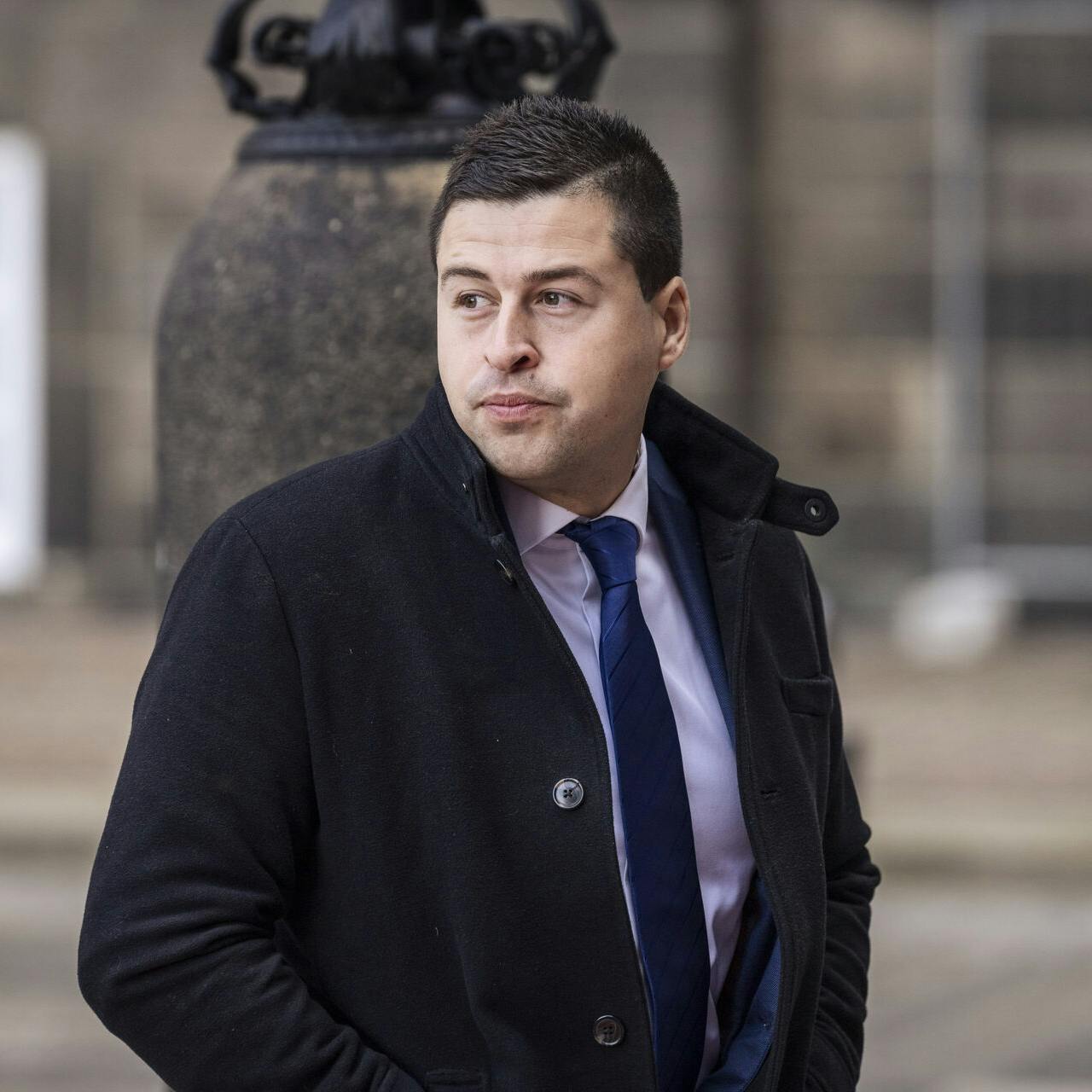 Mike Fonseca bekræfter, at han har stævnet folketingsmedlem Monika Rubin (M).