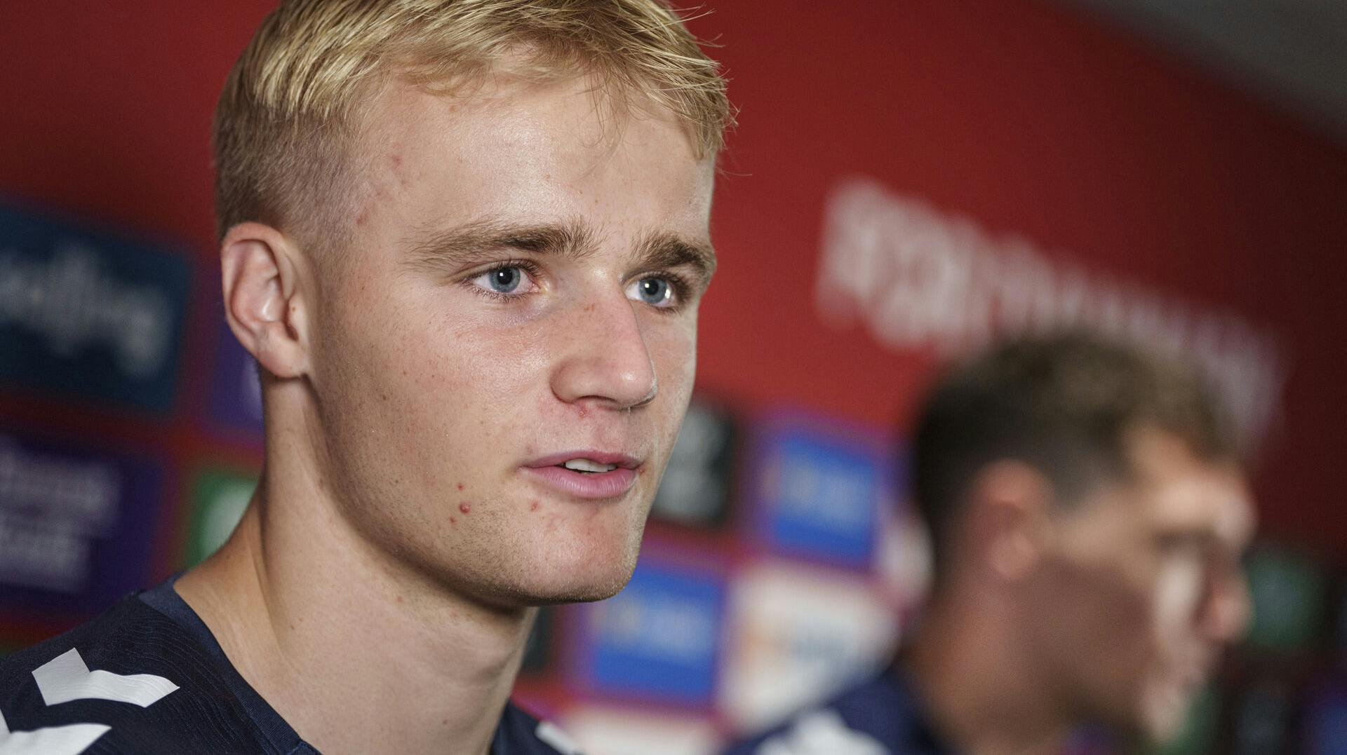 Victor Froholdt starter inde for Danmark mod Grænkenland mandag aften.