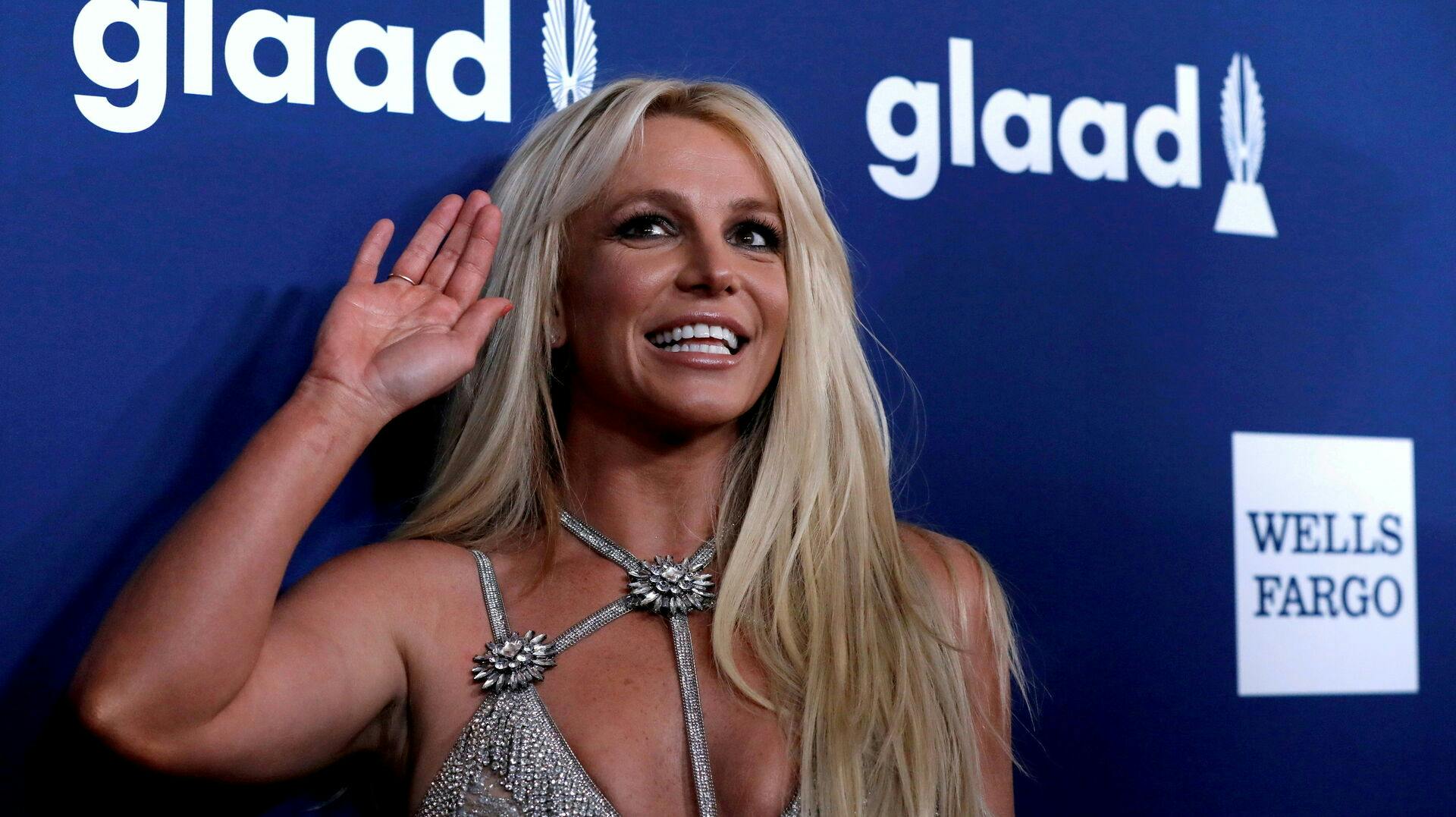 Folk omkring Britney Spears er bekymrede.