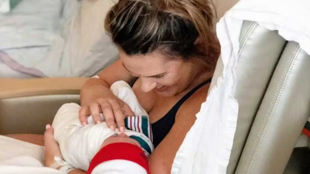 En kvinde fortæller, at hun blev kastet ud i sit livs krise, da hun blev gravid. Hun ønskede nemlig slet ikke at blive mor