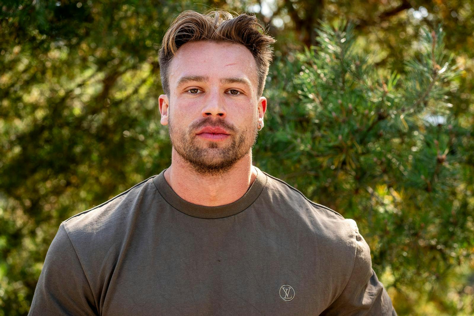 Jonas Korsgaard blev kendt i "Love Island", men kalder "For Lækker Til Love" for "super opstillet og afslører, at han fik 11.000 kroner for at afvise piger på kommando.
