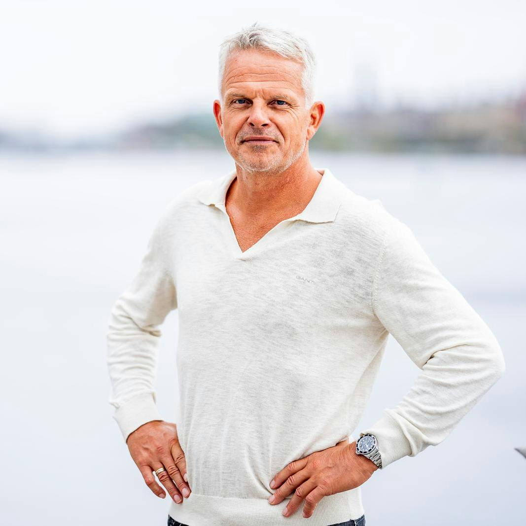 - Så havde vi jo lukket ned, så havde min karriere som ekspeditionsleder måske varet de der 10 minutter, siger Jakob Kjeldbjerg om episoden, hvor deltageren Bonnett fik solstik på korset i 2004.