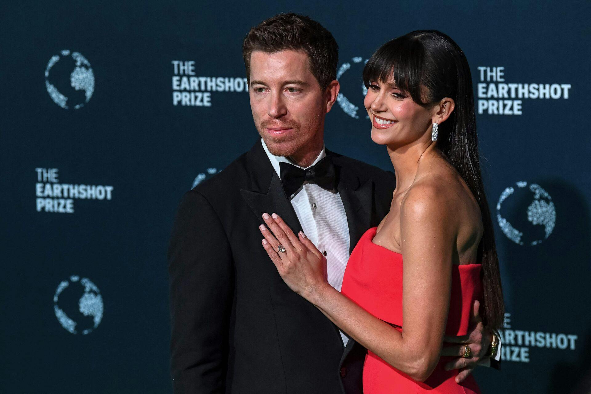 Sidste år puttede Shaun White en forlovelsesring på Nina Dobrevs finger. Men den er nu fjernet.