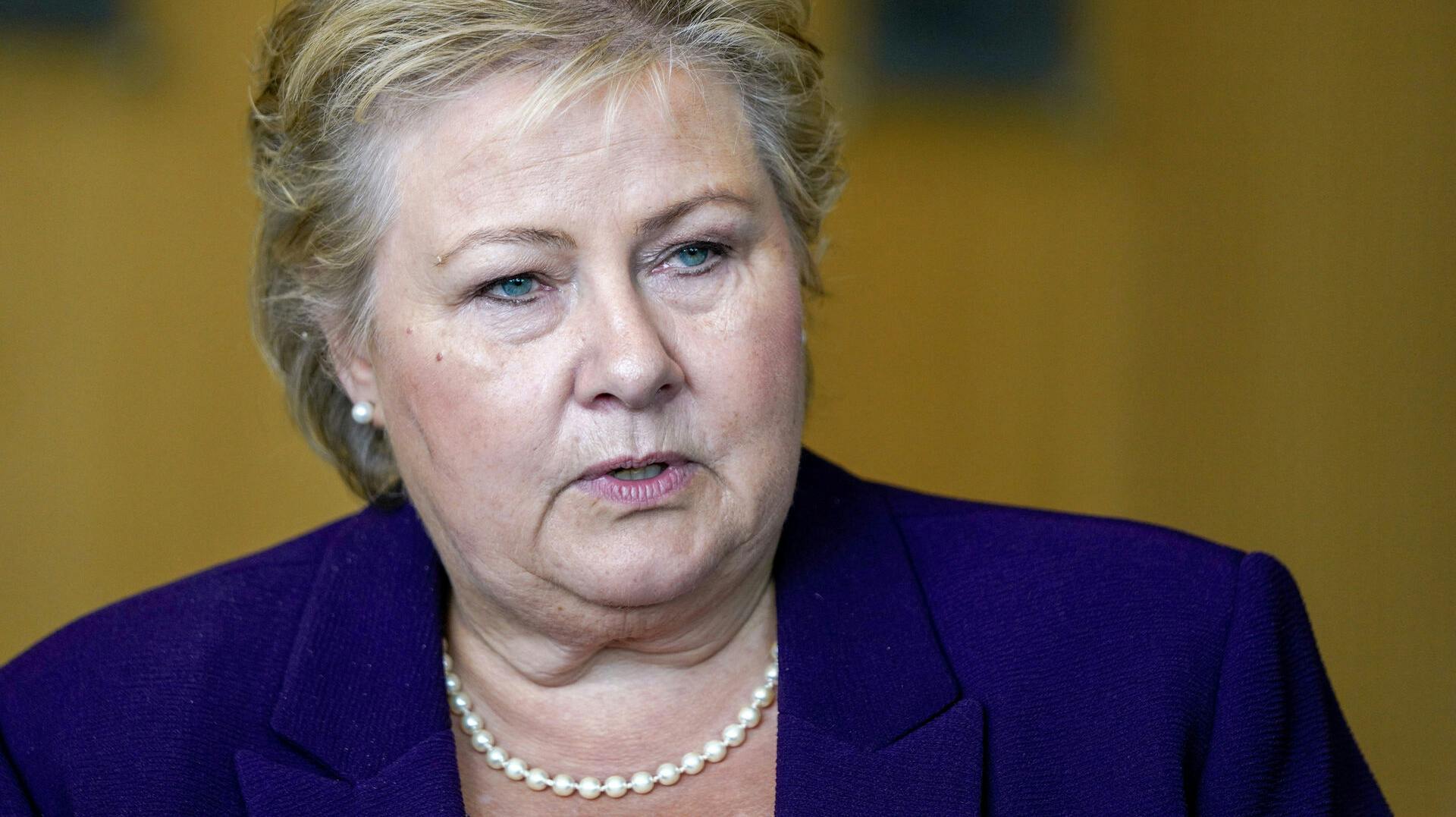 Erna Solberg trækker sig som partileder.