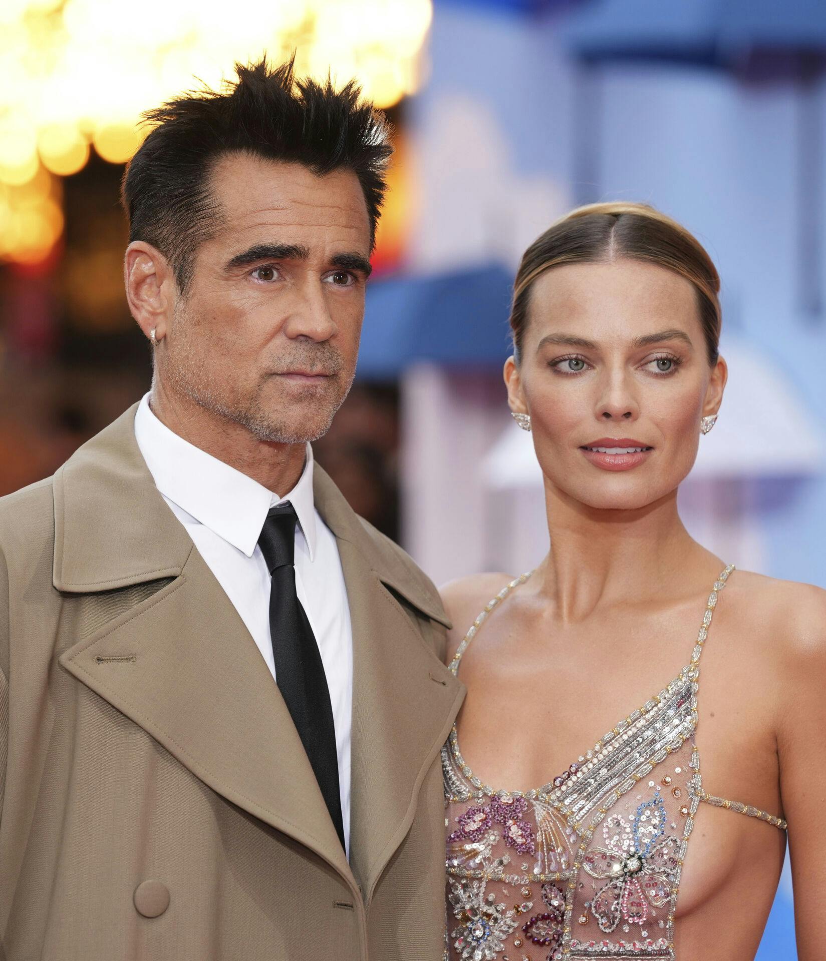 Margot Robbie havde sin medstjerne Colin Farrell ved sin side til torsdagens London-premiere. 