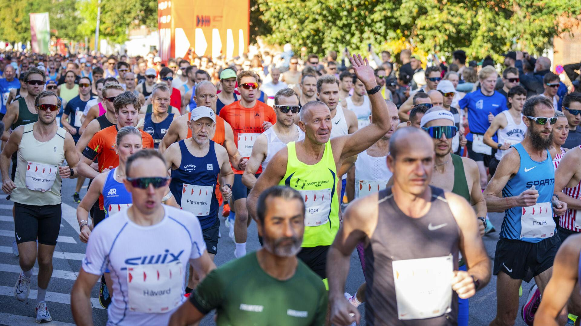 På grund af halvmarathonet i København vil flere veje søndag være spærret og lukket.