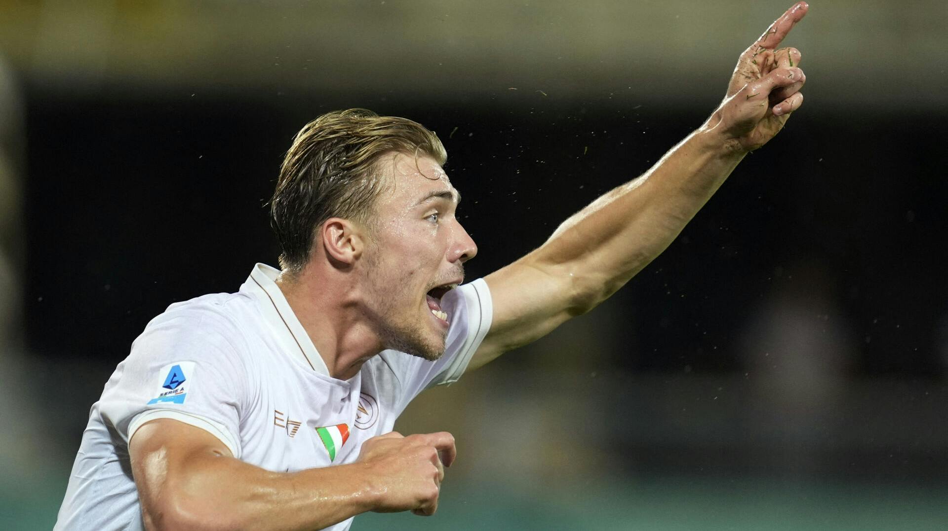 Rasmus Højlund scorede i sin debut for Napoli.