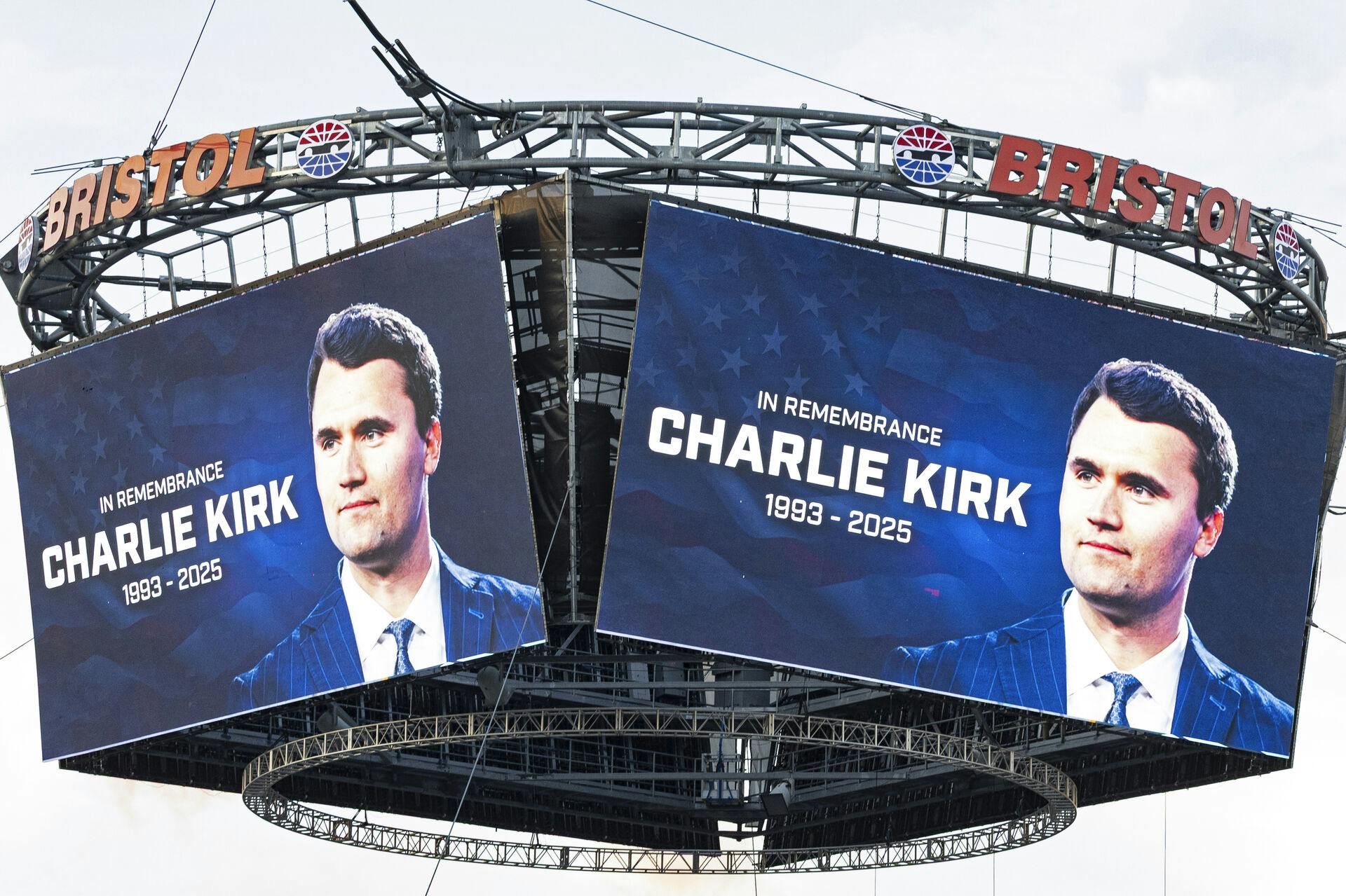 Charlie Kirks profiler på sociale medier har fået millioner af nye følgere efter hans tragiske drab.