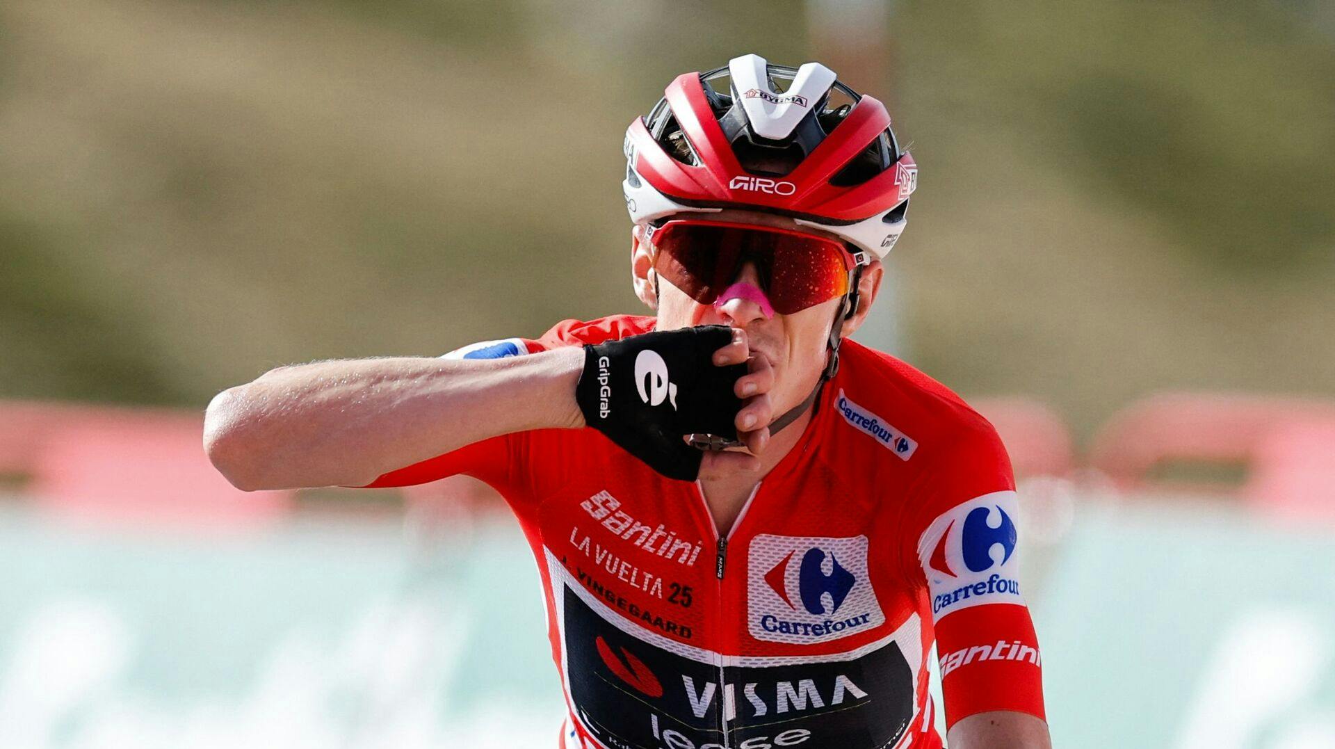 Søndagens sidste etape og fejringen af den danske sejr i Vuelta a Espana blev stoppet grundet voldsomme demonstrationer - nu åbner Københavns overborgmester op for en dansk fejring af Vingegaard og Mads Pedersen.