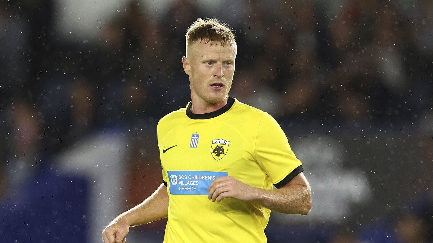 Jens Jønsson har mistet sin plads til AEK Athen-mandskabet, hvor han ellers har været en profil siden 2022.