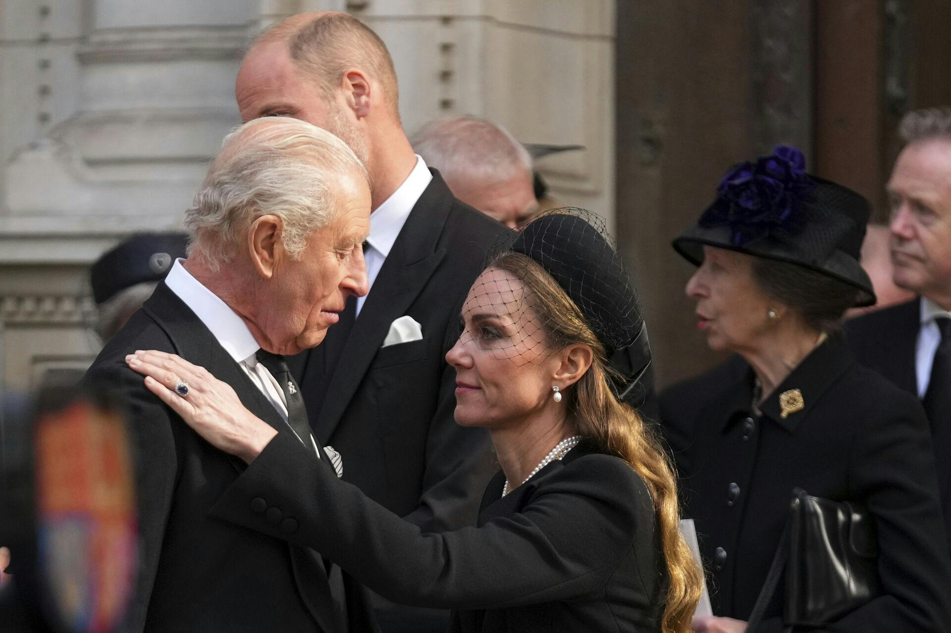 Kong Charles fik dog kærlig støtte af sin svigerdatter, prinsesse Kate.