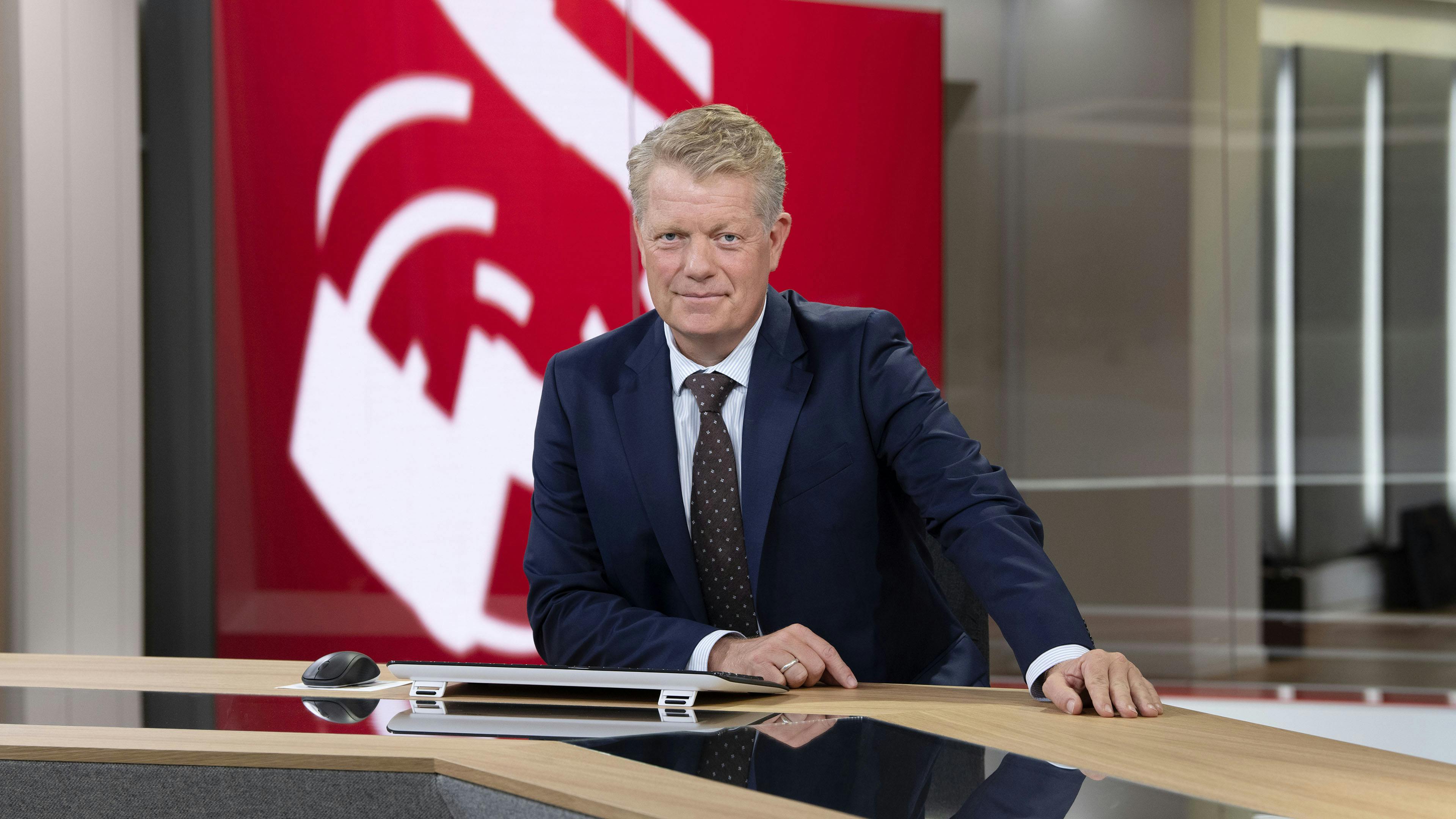 Troels Mylenberg er nyhedsvært på TV 2.