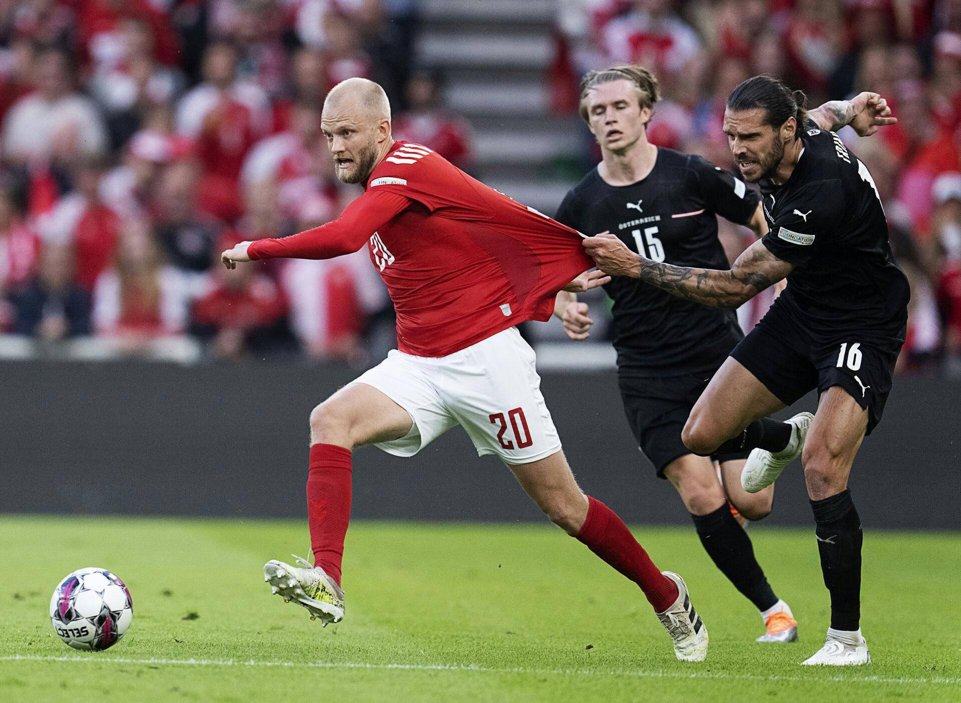 Nicolai Boilesen nåede at spille 22 A-landskampe for Danmark, ligesom han også spillede en del kampe på forskellige ungdomslandshold.