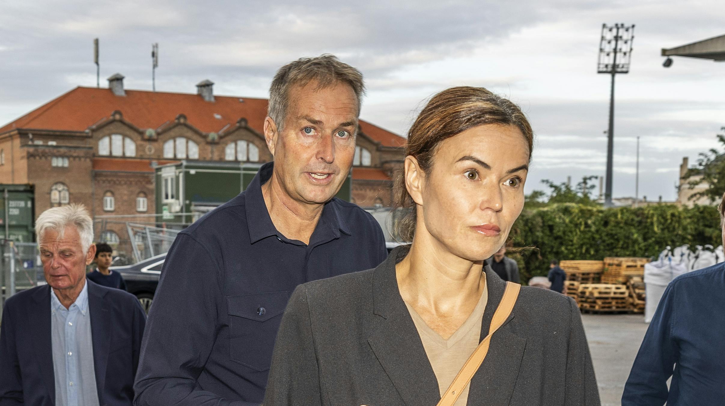 Kasper Hjulmand og Maliina Abelsen bekræftede forholdet i september. Forholdet blomstrede for alvor i starten af 2025.