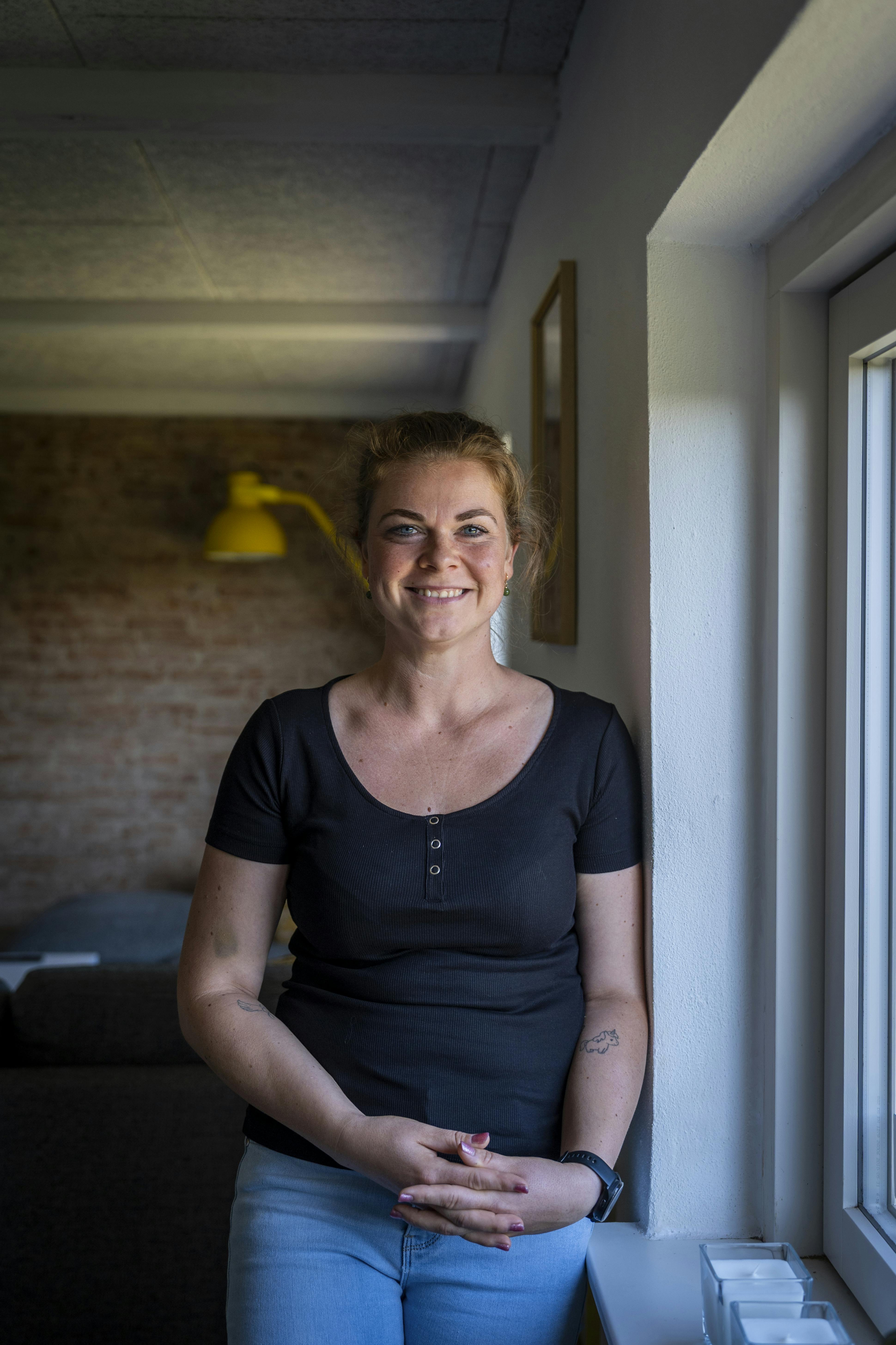 8 sept. 2025 kl 1030Hvad: interview med Laura fra ”Gift ved første blik” Hvor: Vongevej 1, Brandbjerg, 7300 jelling Jour: Alexander Borch NielsenFotograf: Søren Jul Lamberth