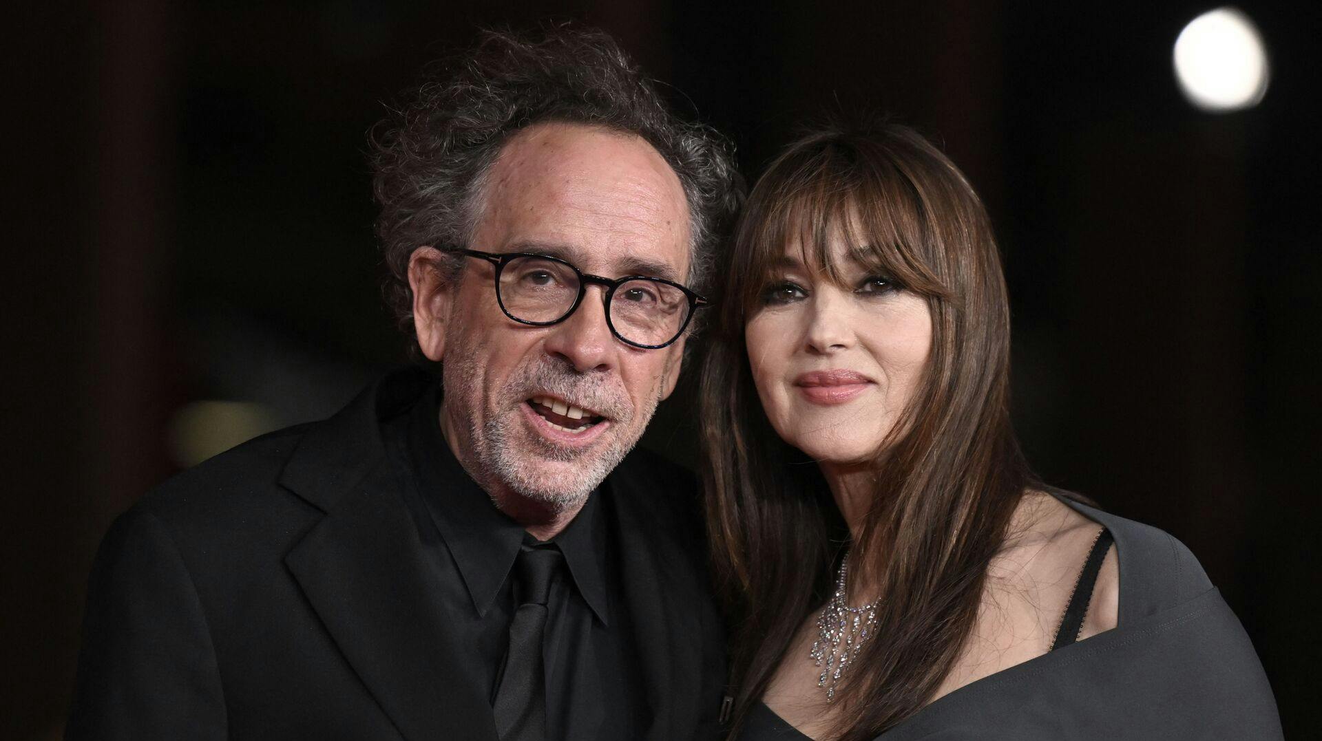 Monica Bellucci og Tim Burton er ikke længere kærester.