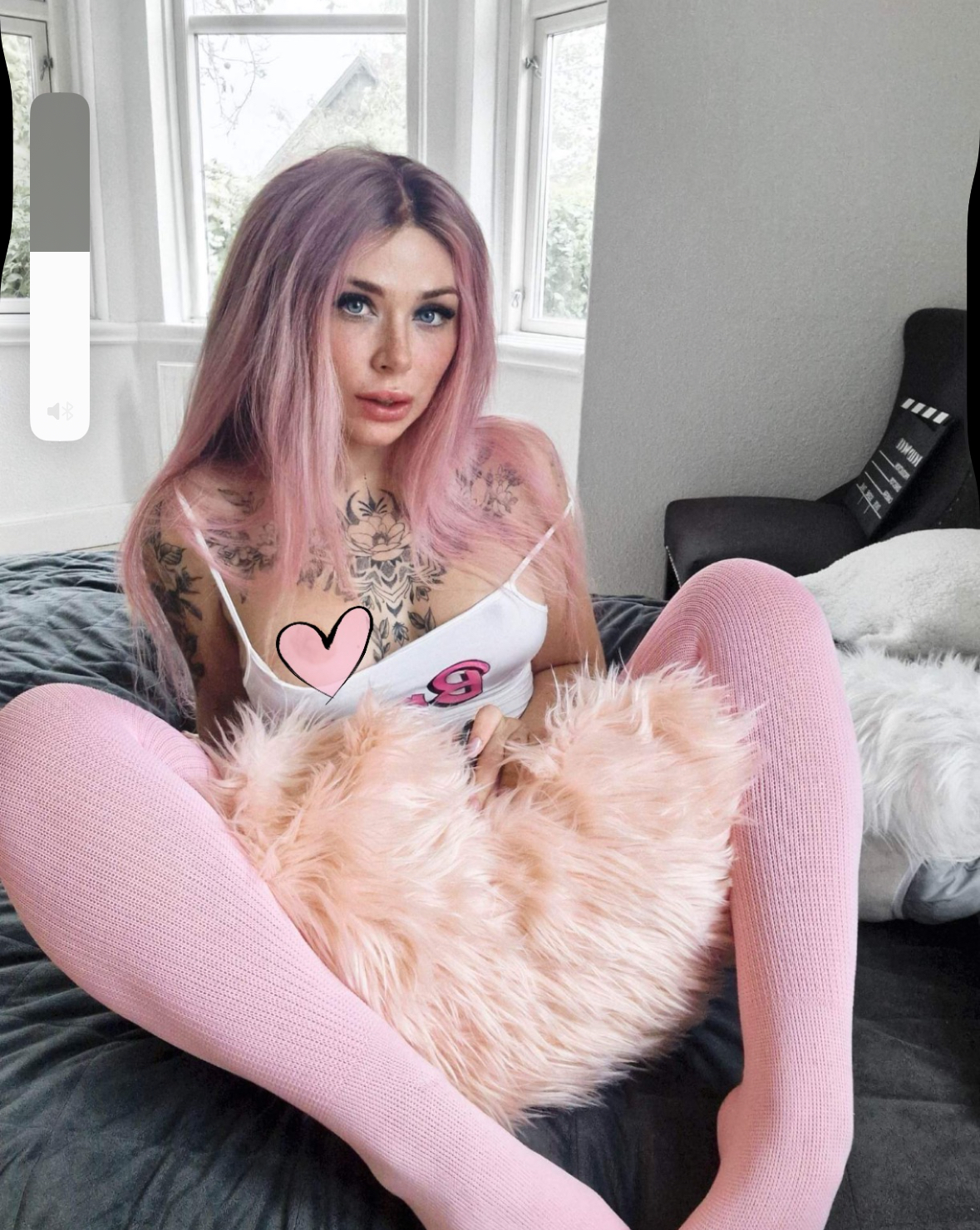 Den 28-årige dansker med det udenlandske kunstnernavn glæder sig til messen i Valby Hallen.