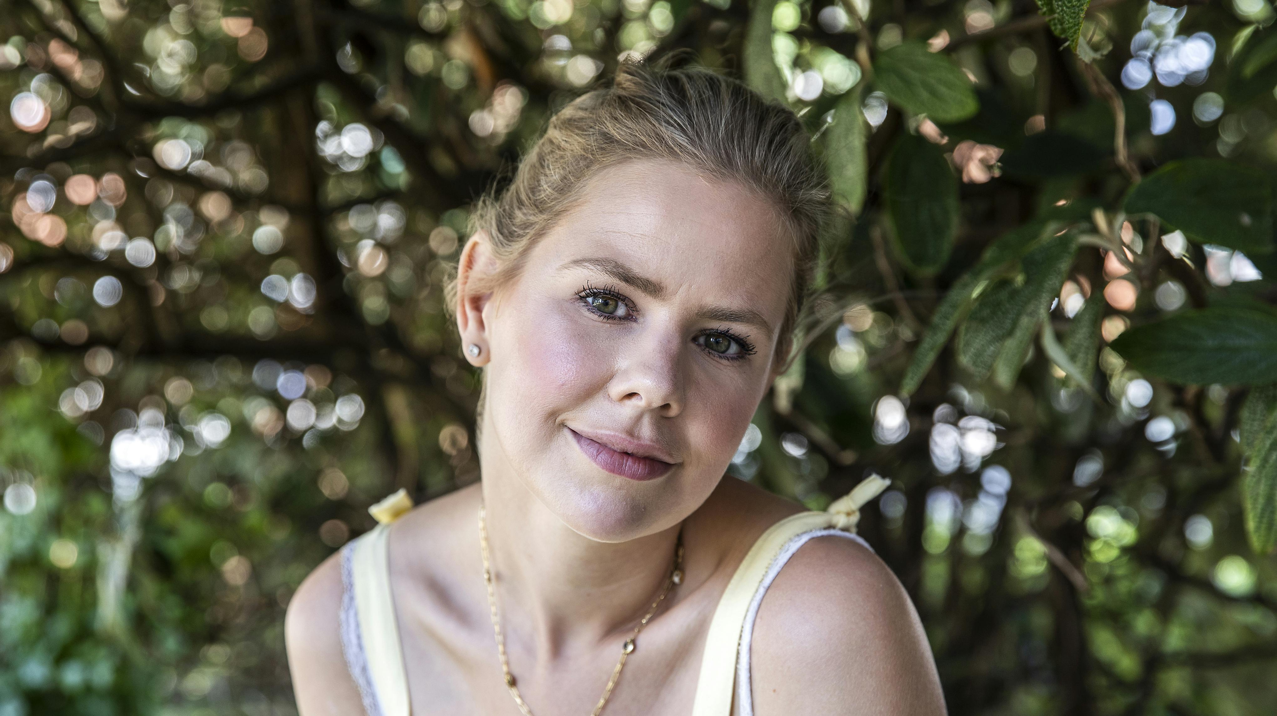 Julie Zangenberg bliver rigtig snart mor til to.