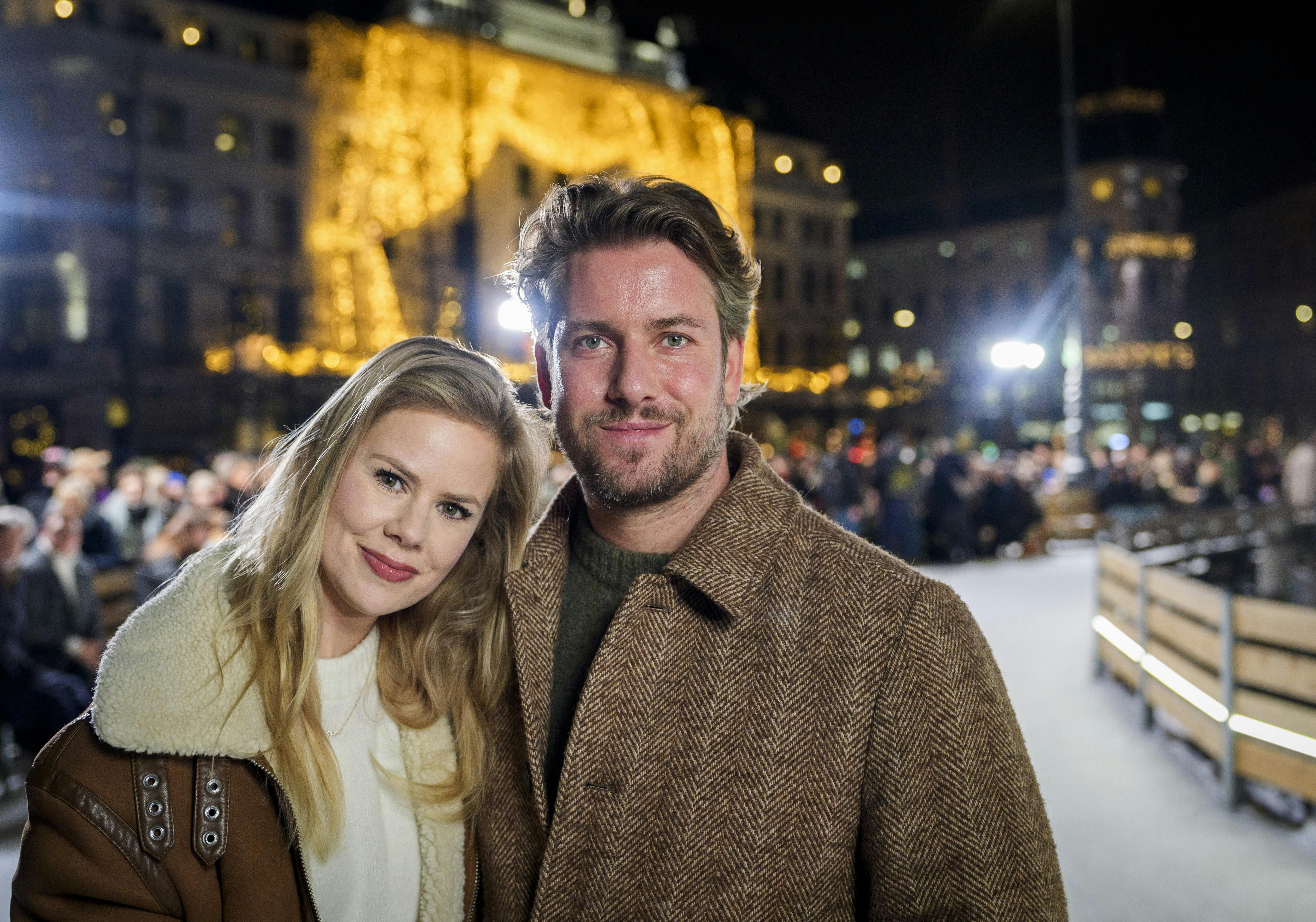 Sendt: 23. oktober 2024 16:38Til: BilledBladet Opgaver; Aller Foto og VideoEmne: SØREN /MARIANNE og/ Stort Søren Le Schmidt modeshow med mange kendteHvornår: 11. december 2024 16:00-18:00 (UTC+01:00) Brussels, Copenhagen, Madrid, Paris.Hvor: Kongens Nytorv Opgave: Modeshow med masser af kendte gæster under åben himmel på Kongens NytorvJounalister: Marianne Singer BB og Camilla Maria Johansen SHFotograf: Søren Jul Lamberth