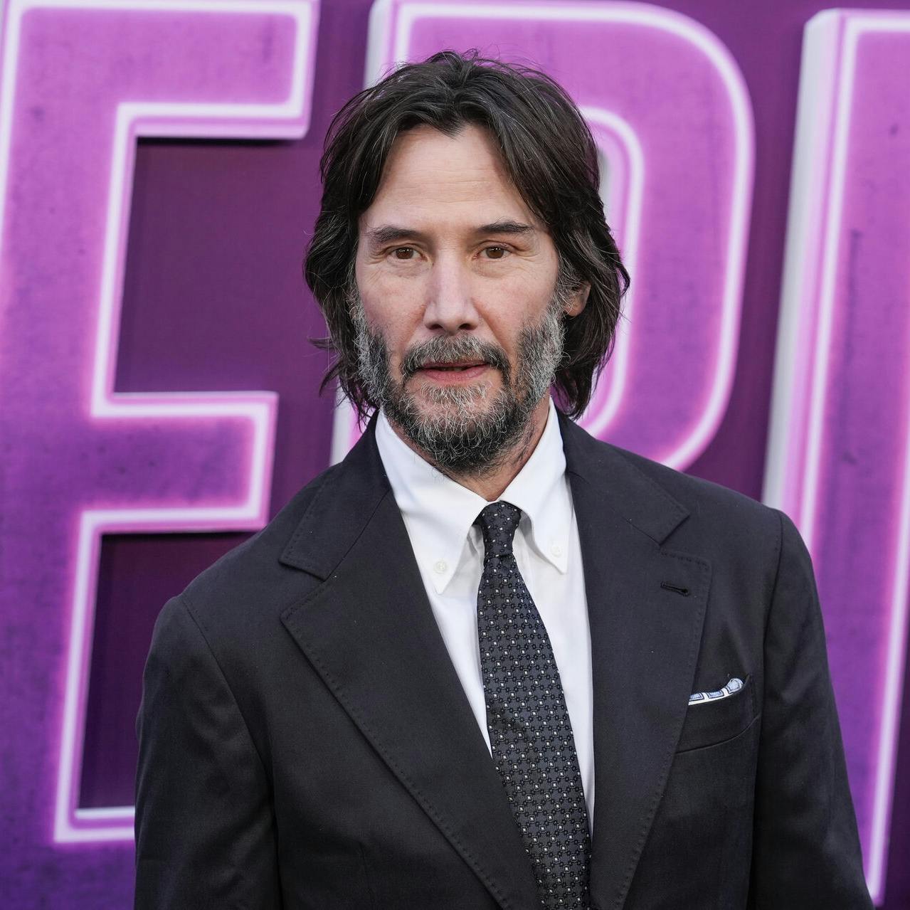 Keanu Reeves slår fast, at han ikke er blevet gift.