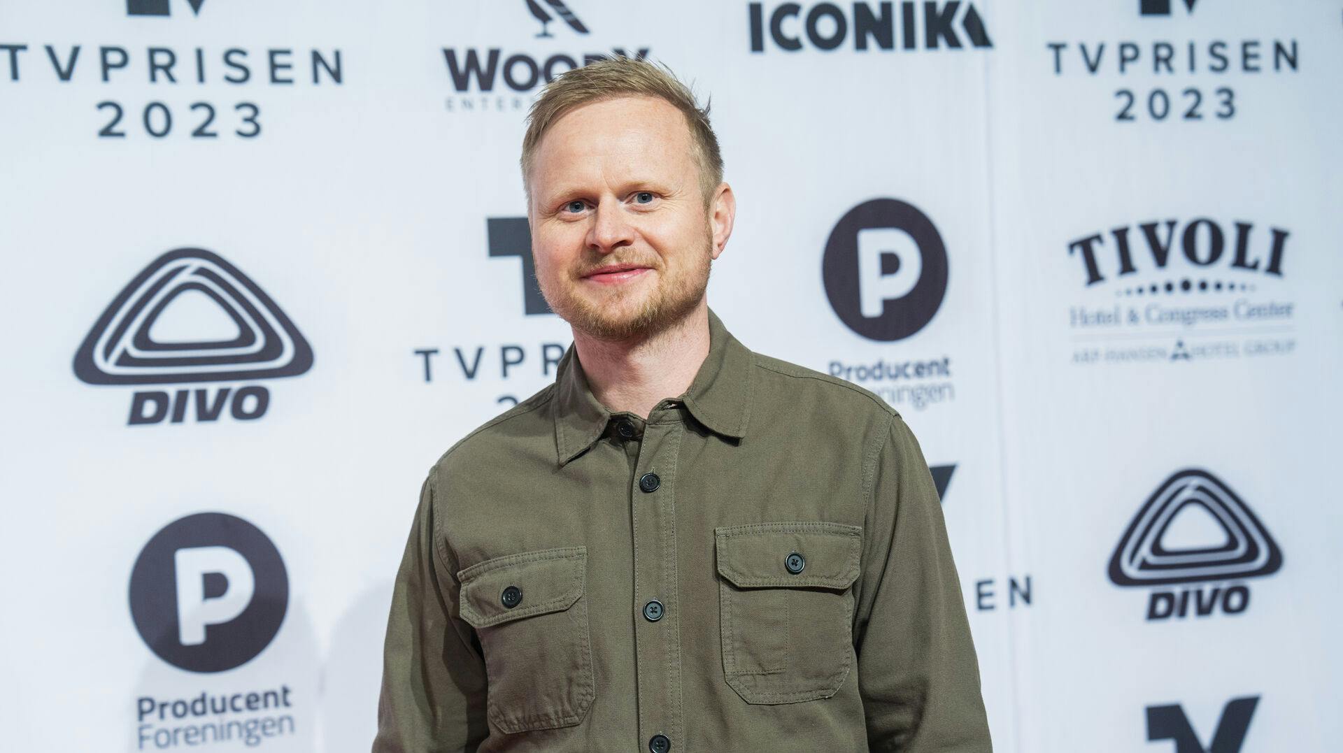 Jonatan Spang fortæller nu, at han ikke har behandlet kvinderne i sine forhold særlig godt.