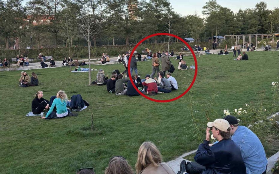 Otto og Amalie tilbringer stadig tid sammen – men de vil naturligvis ikke svare på, om der stadig er amoriner i luften&nbsp;