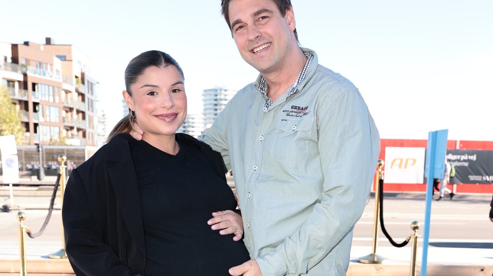 Nynne Larsen og Peter Birch, inden lille Elmer kom til verden.