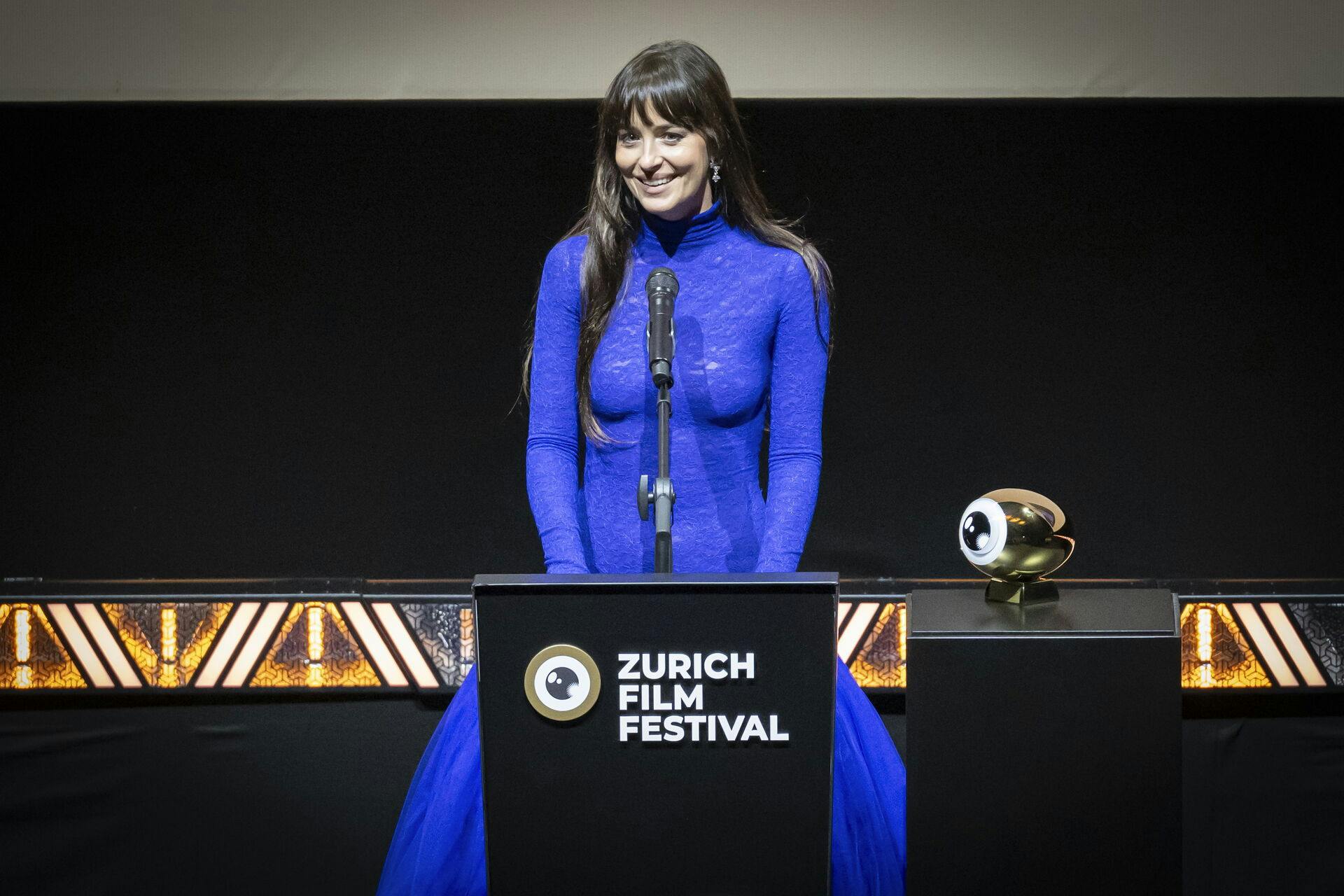 epa12405701 US actor and film producer Dakota Johnson 