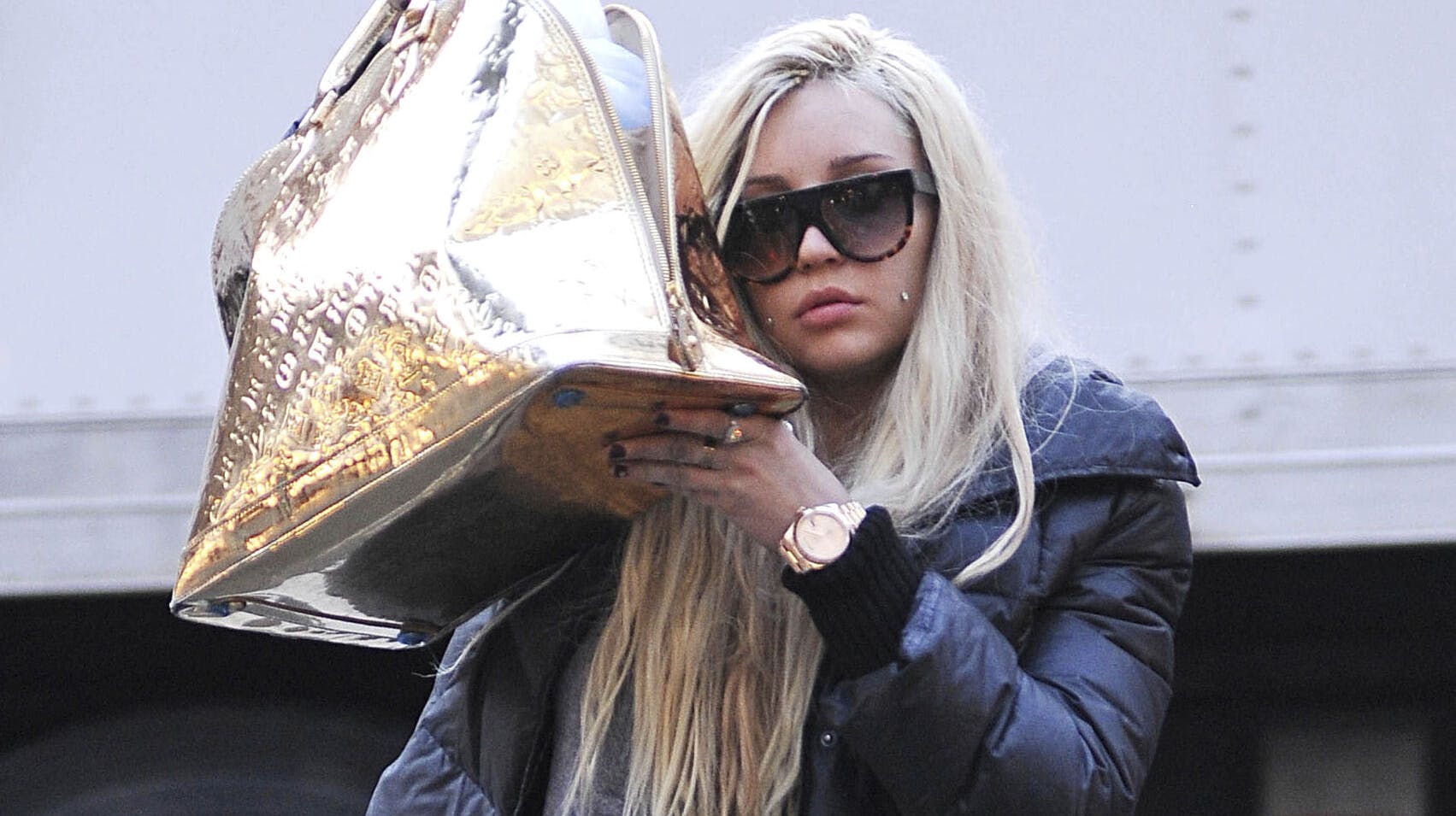JULY 30th 2023: Actress Amanda Bynes chec