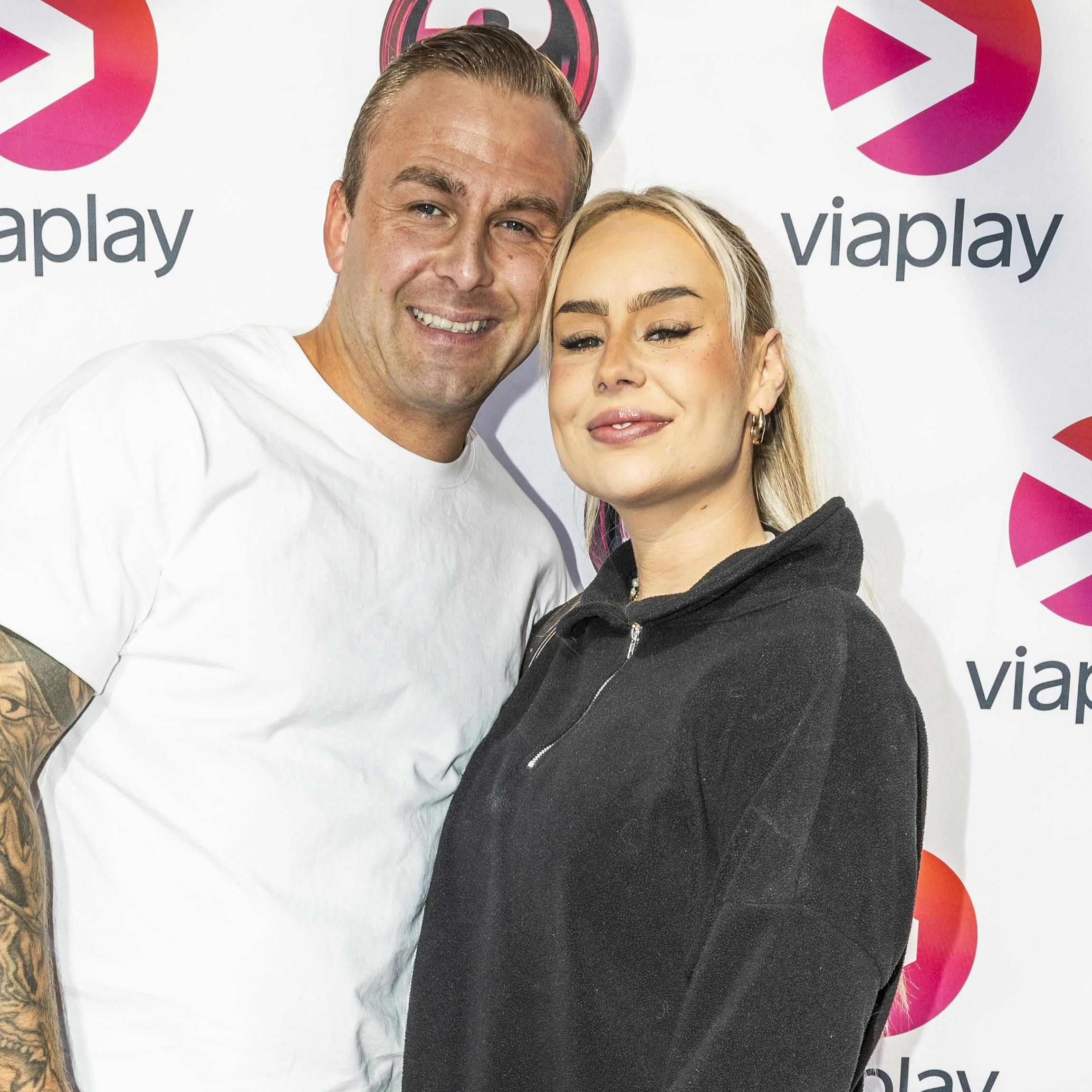 Lenny Phil, Regitze Bach