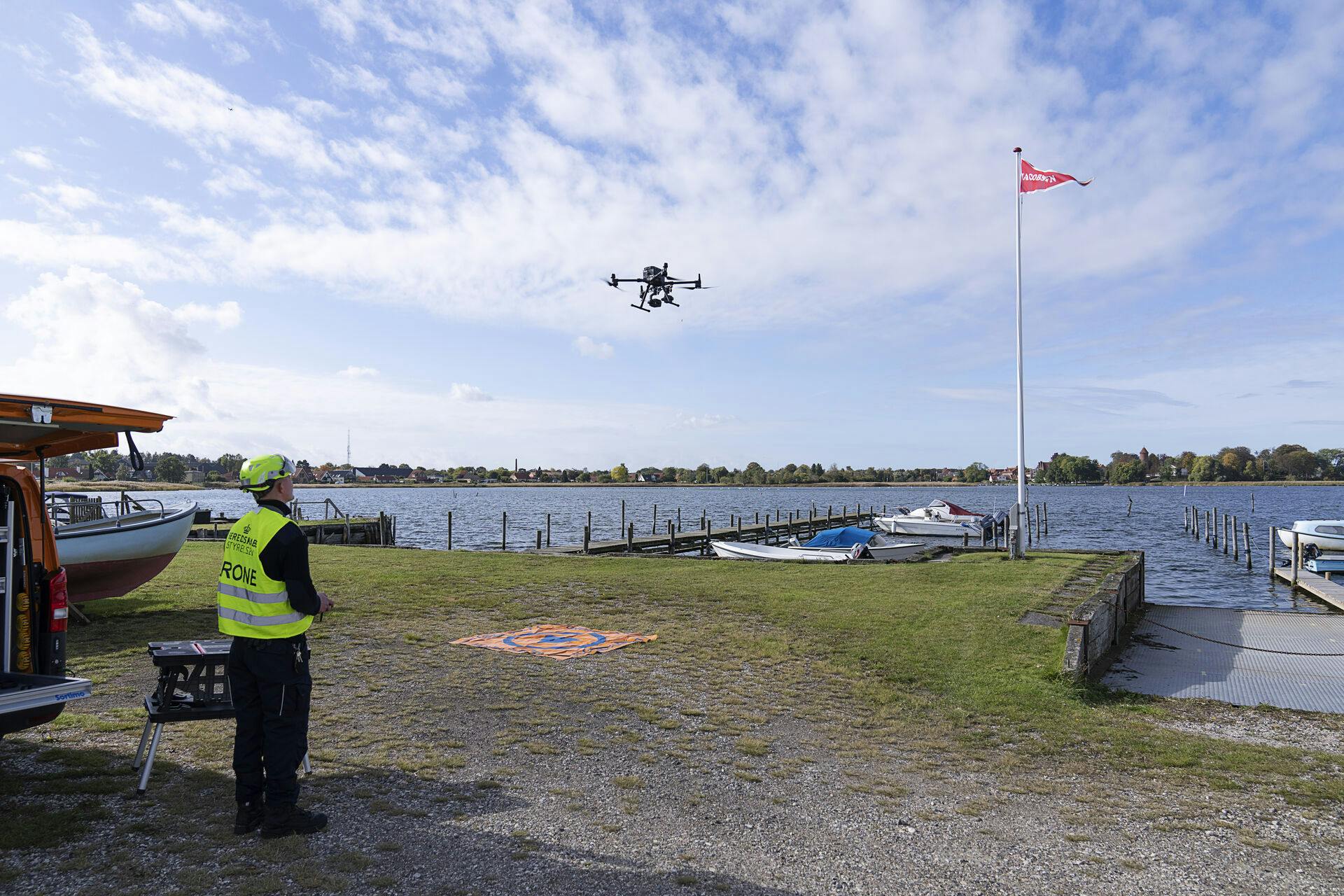 Politiet har hele ugen droner i luften omkring Christiansborg og Bella Center som led i sikkerheden under EU-topmøderne.