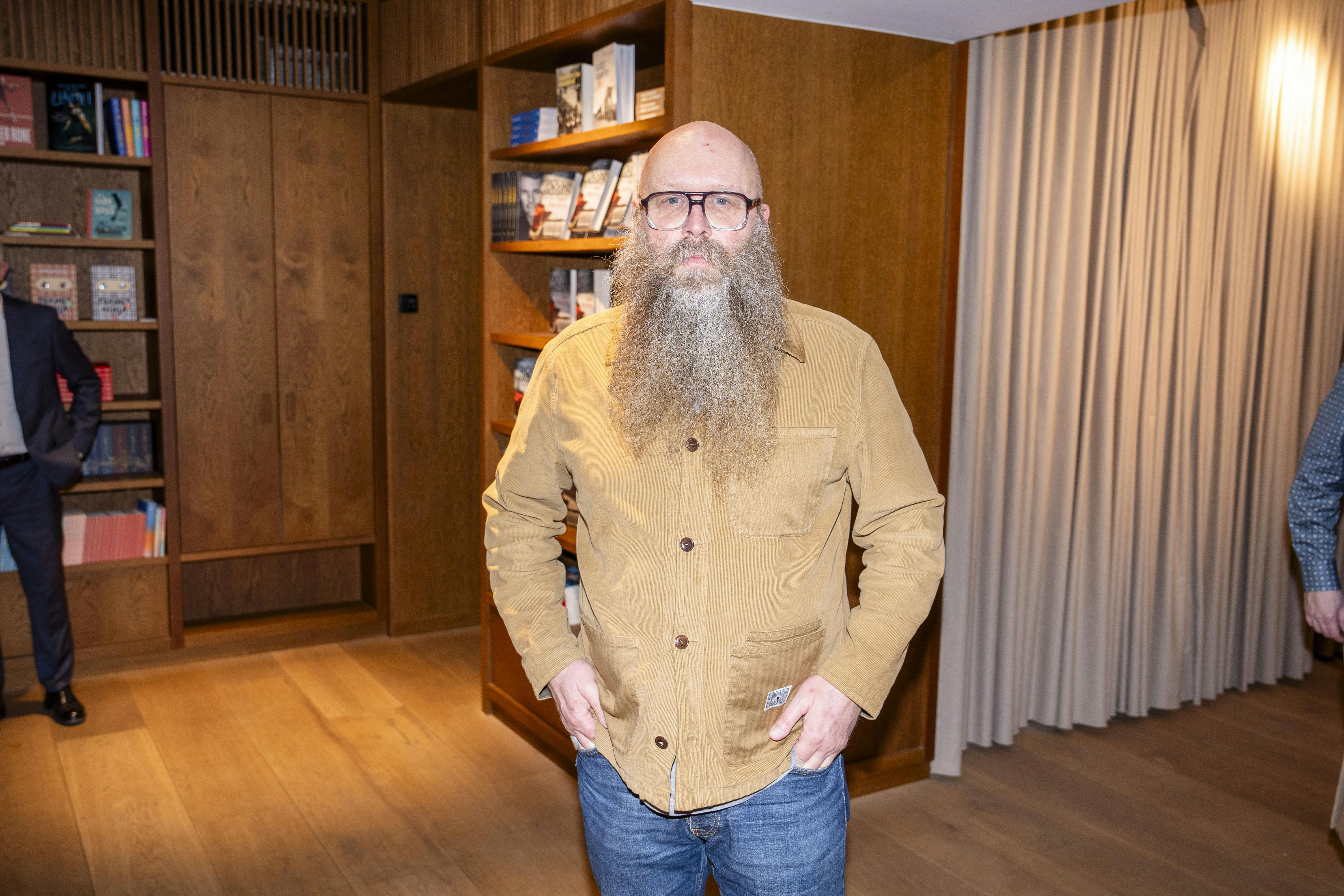 Carsten Norton har lige udgivet den anmelderroste bog "Pusher Street".