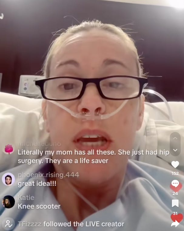 Kate Gosselin gik live fra hospitalet på TikTok.