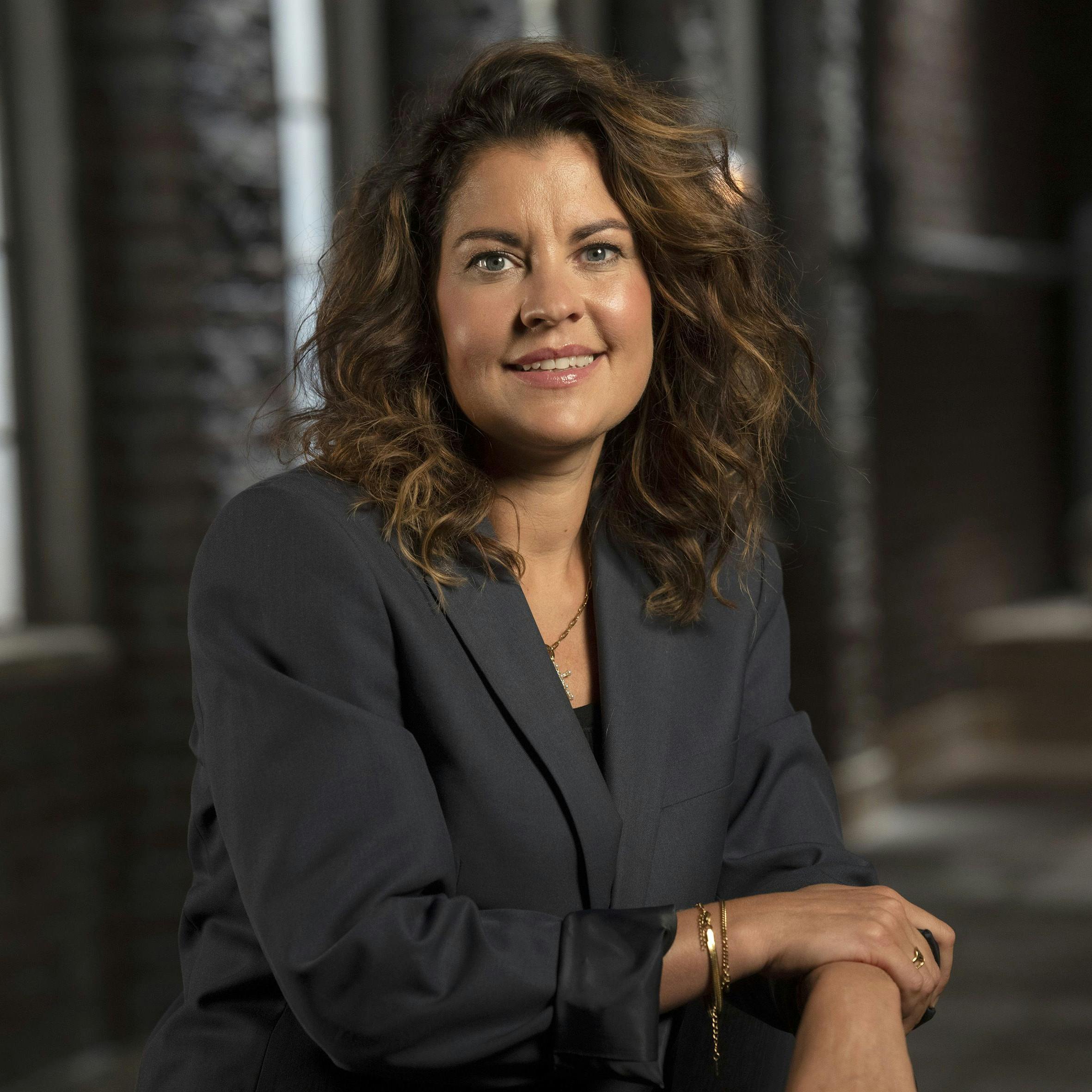 Anne Stampe har investeret i en række virksomheder i DR-programmet "Løvens hule".