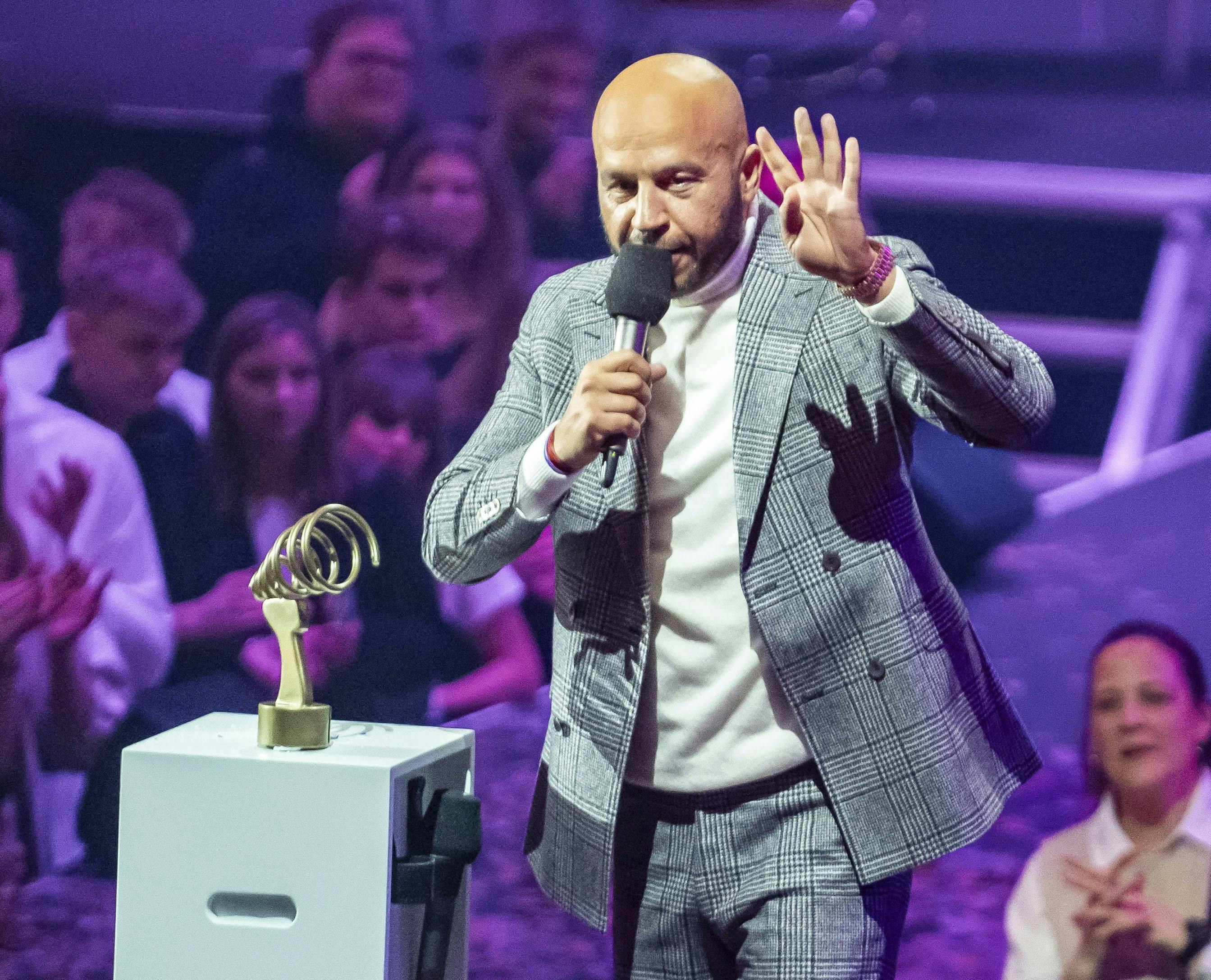 OPGAVE: Rød løber og show-dækning af EchoPrisen 2023STED: Østerbrohuset, Århusgade 103 København ØJOURNALIST: Caroline Andersen, Nikolaj Bonde og Nicklas LagerstorfFOTOGRAF: Hanne JuulDATO: 20240208