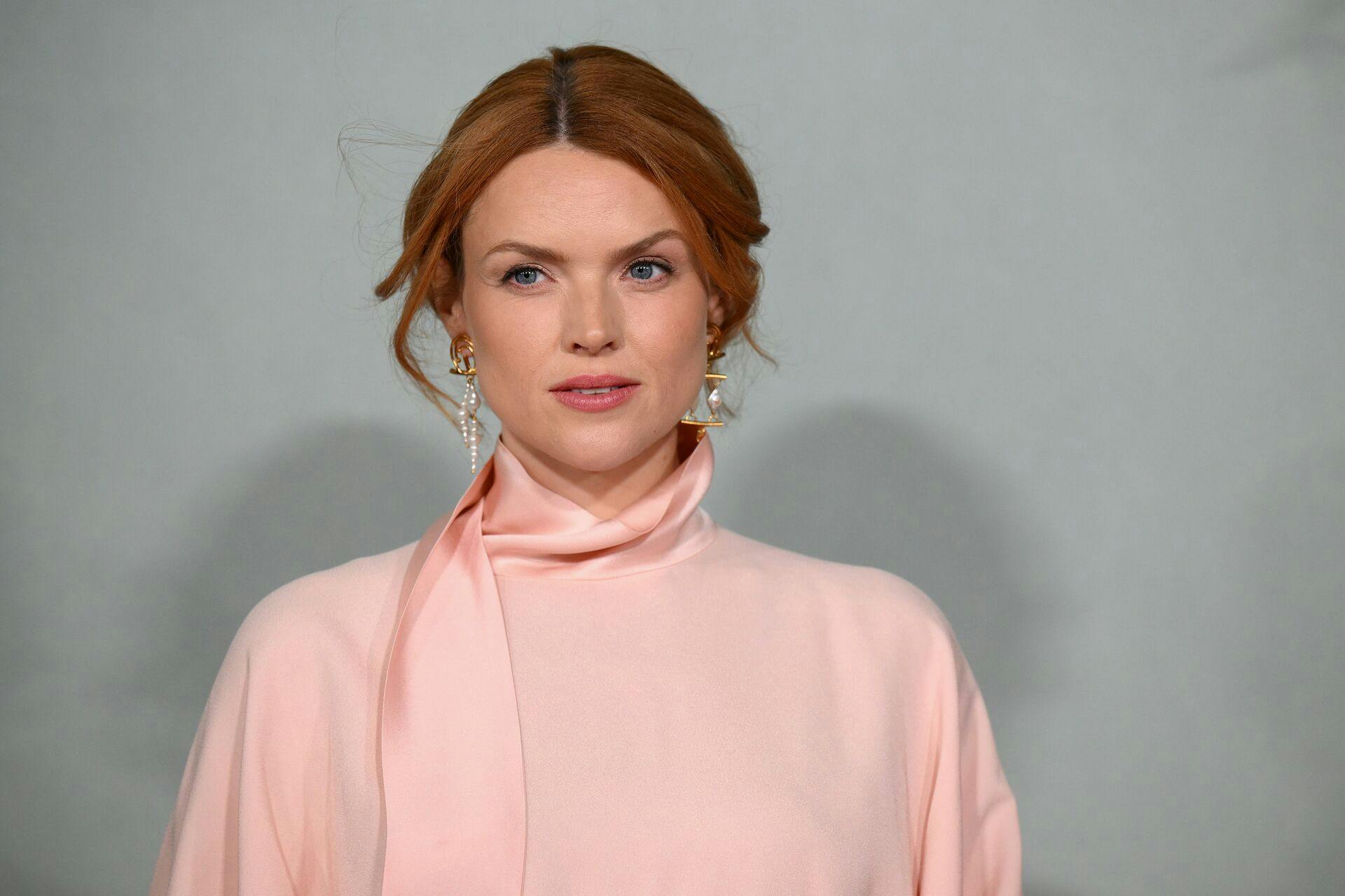 Erin Richards.
