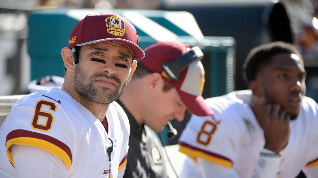 Den tidligere NFL-stjerne Mark Sanchez blev lørdag stukket ned på åben gade.