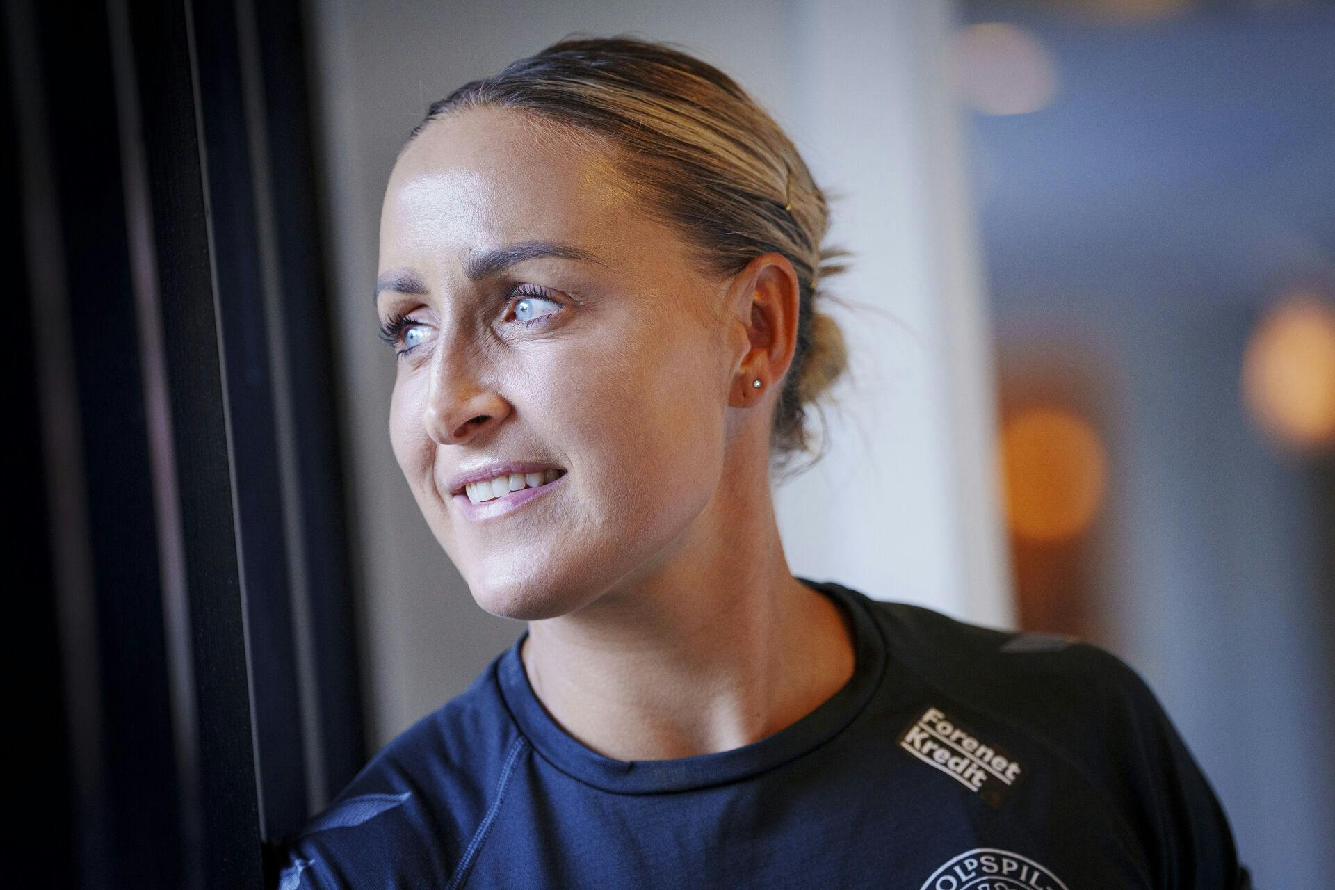 Sanne Troelsgaard under kvindelandsholdets pressemøde i Helsingør inden afrejse til VM i Australien og New Zealand, mandag den 3 juli 2023