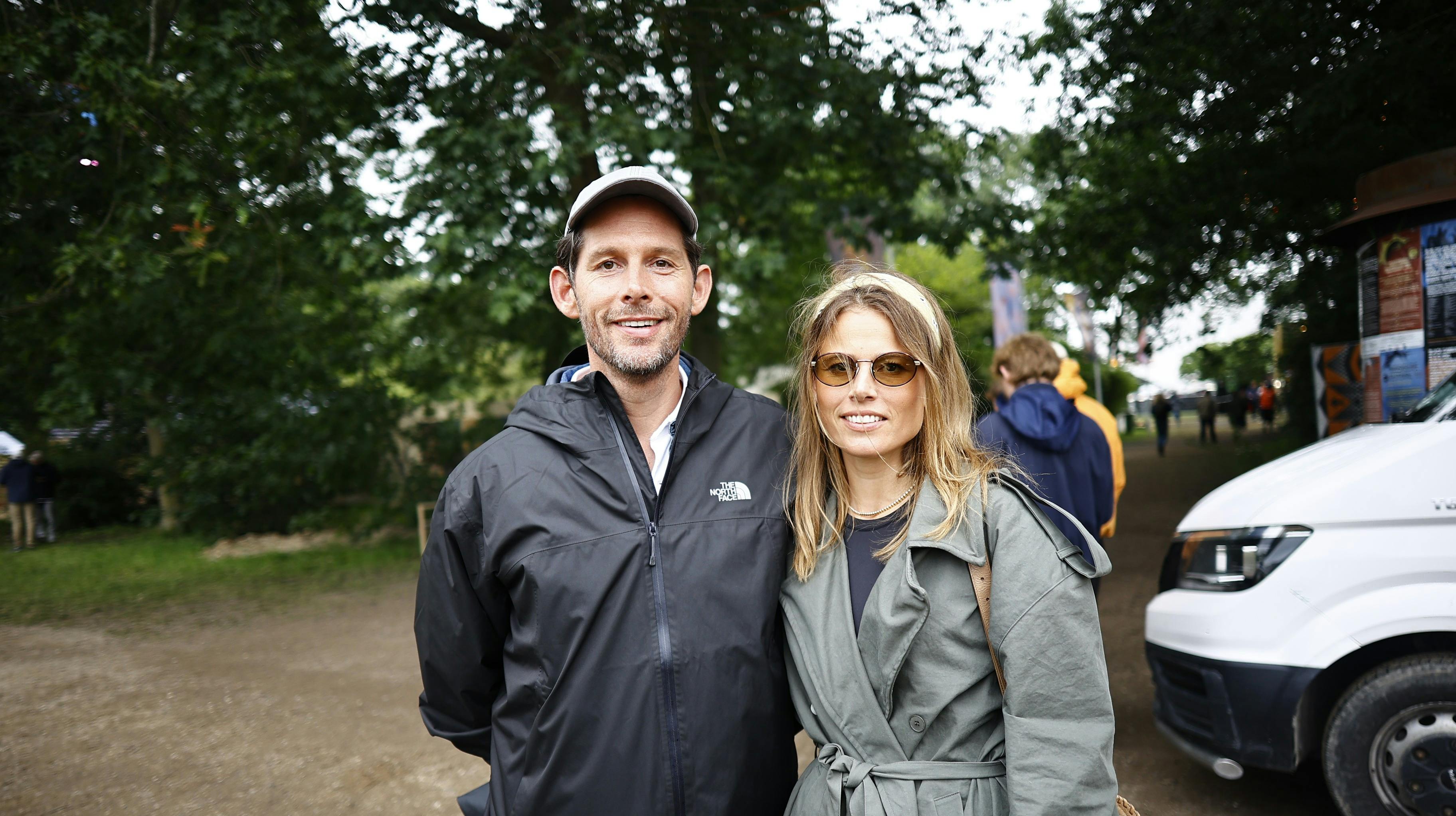 Rasmus Seebach og kæresten Julie Teglhus har holdt barnedåb for deres datter i weekenden.