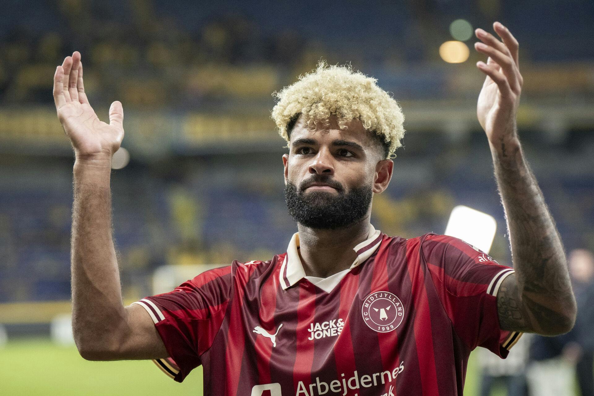 Philip Billing har indtaget en plads på FC Midtjyllands midtbane siden denne sommer.