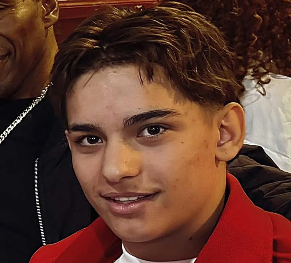 Arturo Gatti Junior - der er søn af bokselegende Gatti Senior - blev for nyligt fundet død. Han blev kun 17 år gammel.
